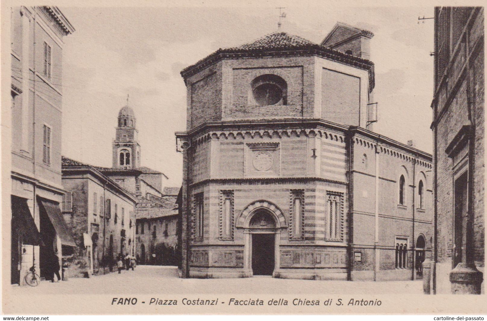 FANO  PIAZZA COSTANZI FACCIATA CHIESA DI S. ANTONIO  NO VG - Fano