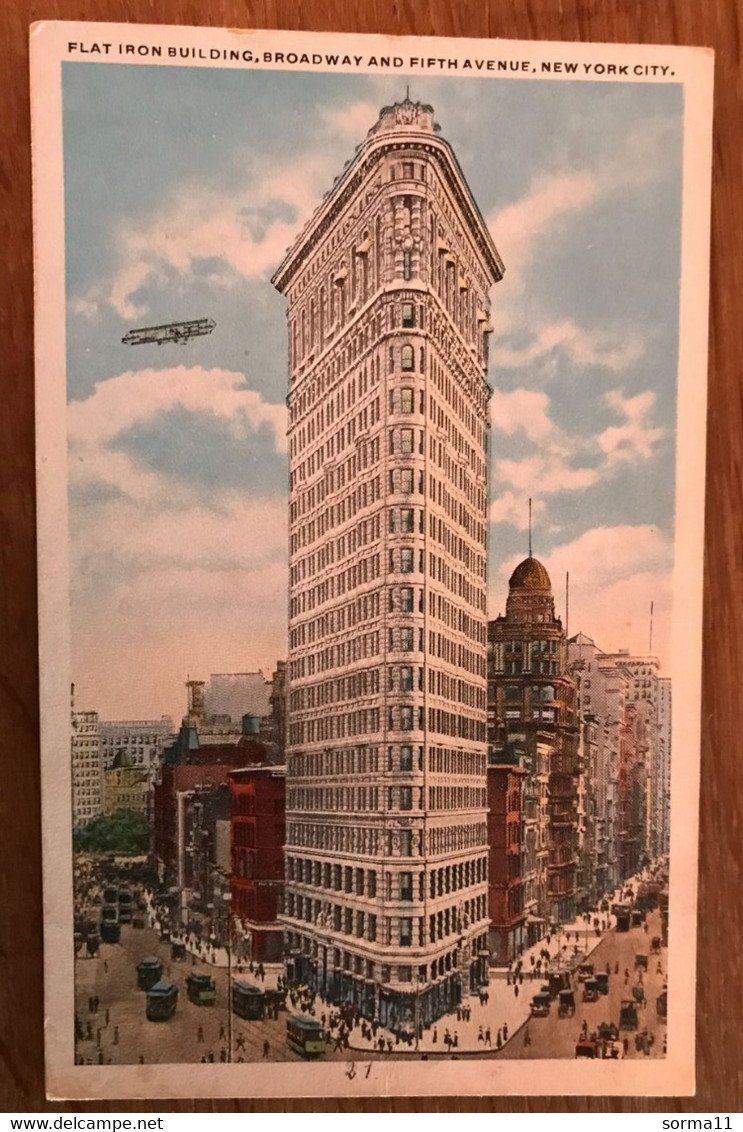 CPA NEW YORK (Etats Unis) FLAT IRON BUILDING And Fifth Avenue - Broadway
