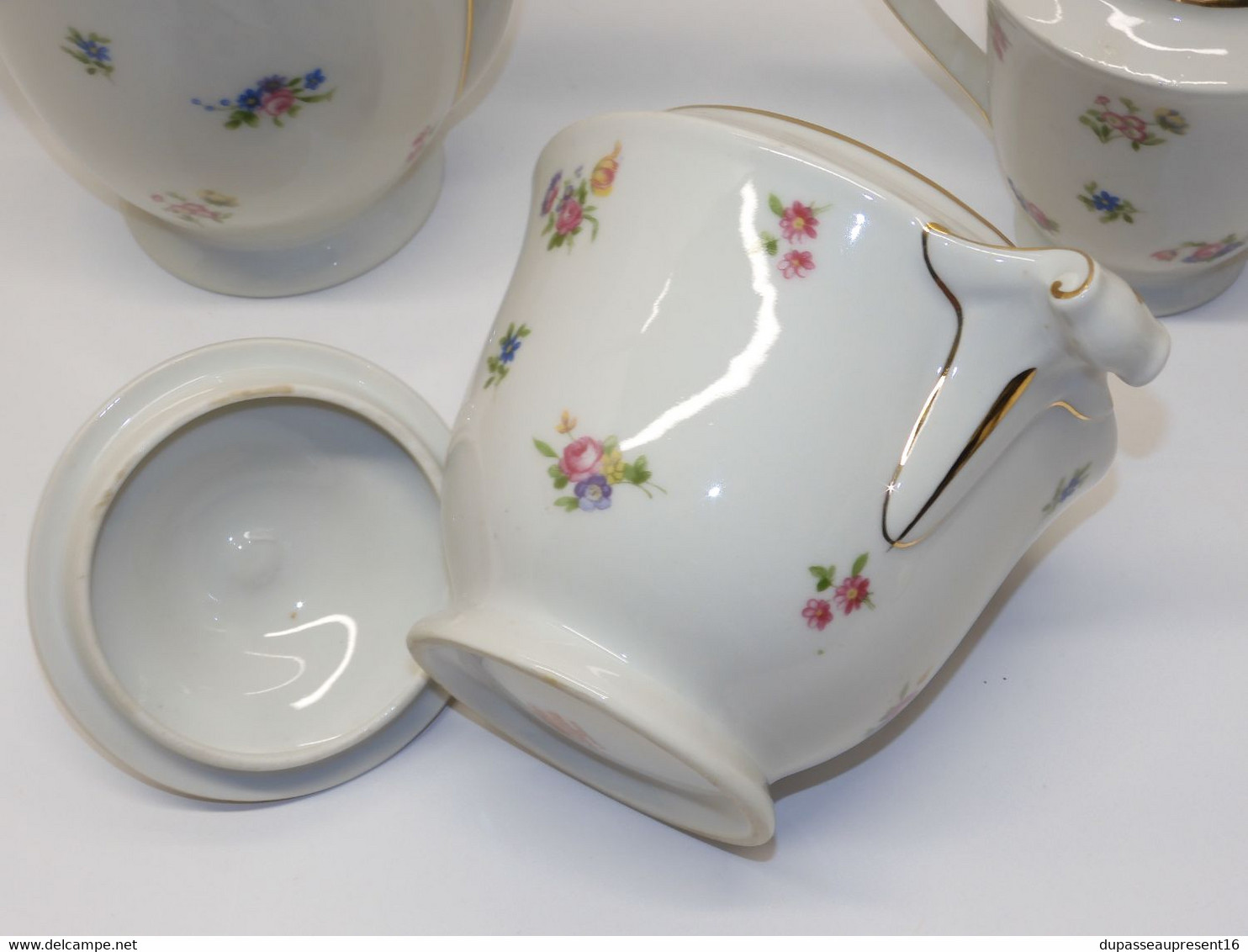 *JOLI SERVICE A CAFE ART DECO LIMOGES MANUFRANCE ST ETIENNE décor fleurettes   E