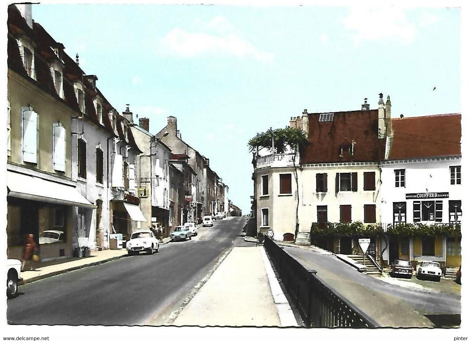 CHAMPLITTE - La Rue De La République - Champlitte