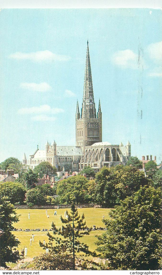 Postcards UK England Norwich Cathedral - Norwich