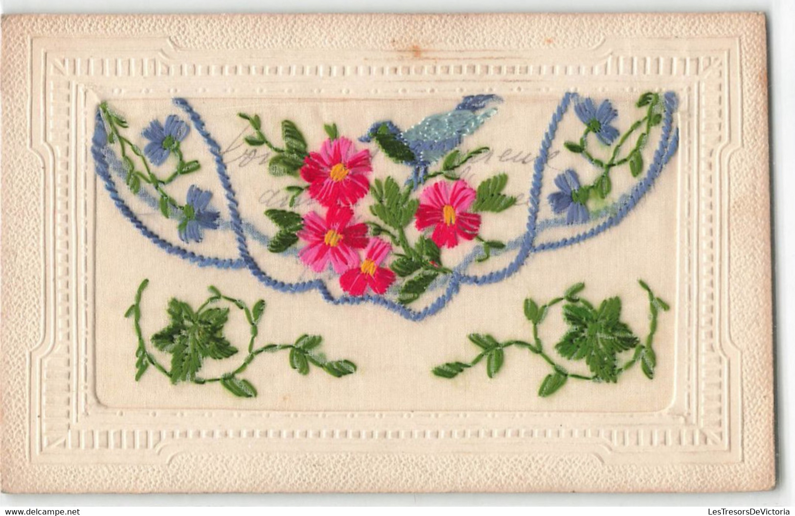 CPA Brodée - Fantaisie - Enveloppe Fleurie Avec Oiseau Et Bordure Bleue - Broderie - - Ricamate