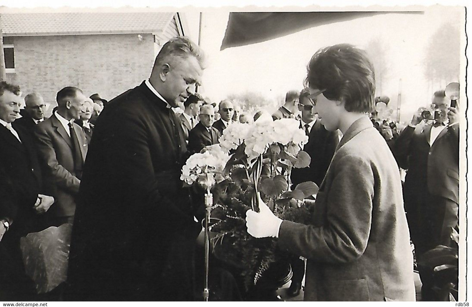 Wachtebeke Foto Met Pastoor Van De Capelle - Wachtebeke