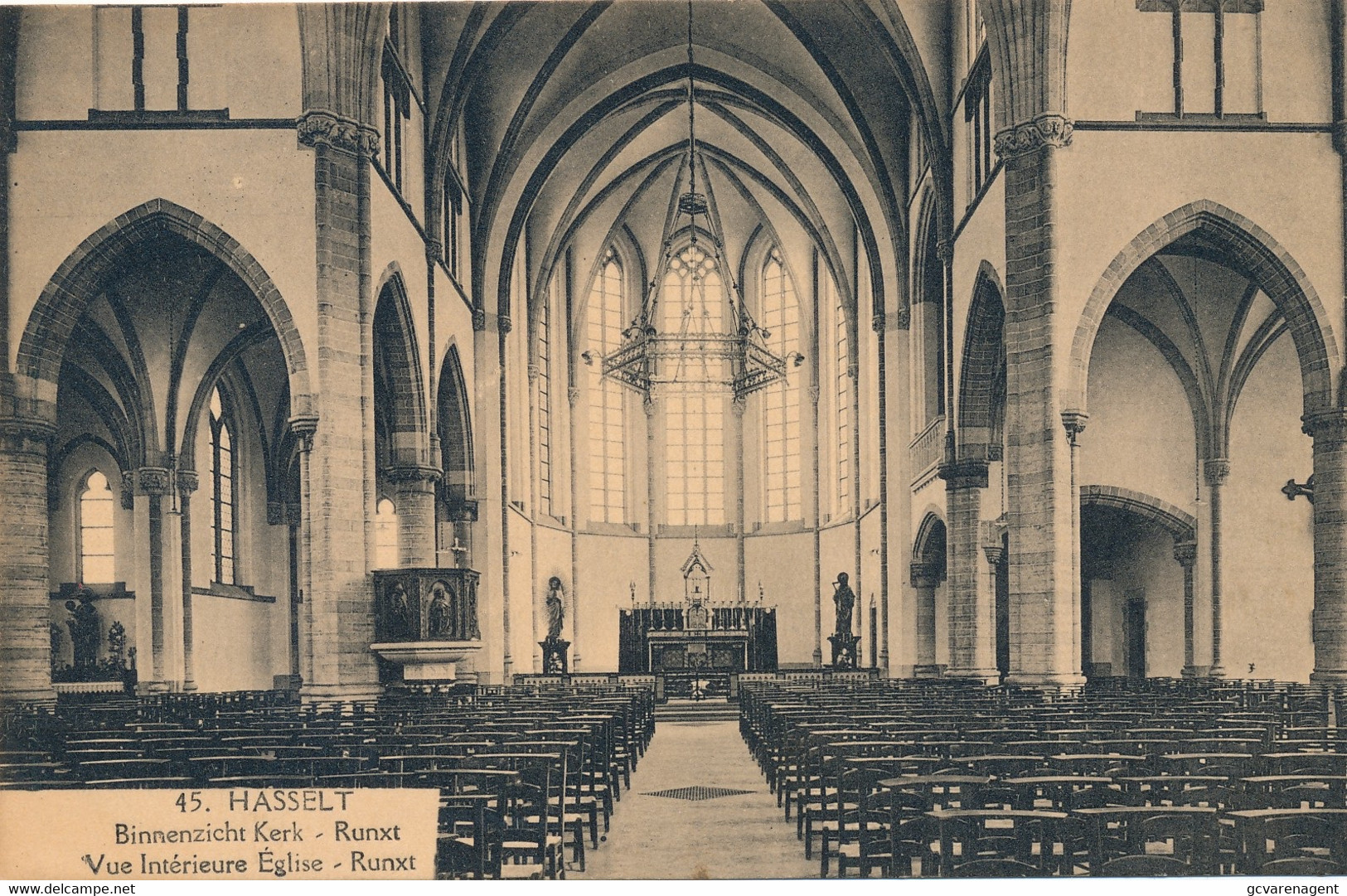 HASSELT     BINNENZICHT KERK  RUNXT        2 SCANS - Hasselt