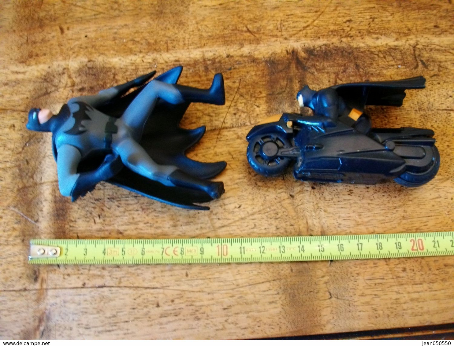 Lot De 2 Figurines BATMAN - Other & Unclassified