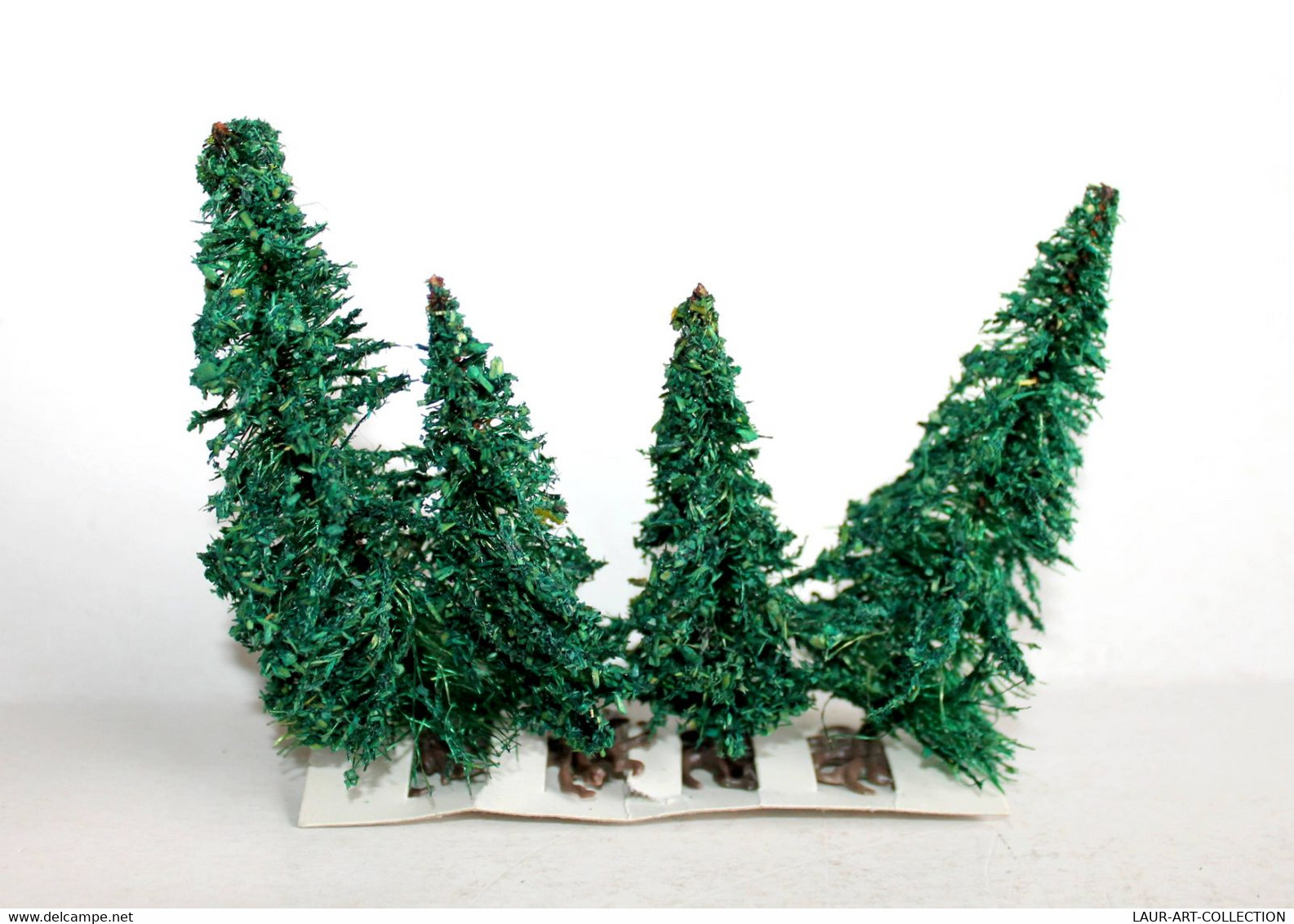 BUSCH - LOT De 4 ARBRE, SAPIN - DECOR PAYSAGE HO, H:6 & 8cm MINIATURE TRAIN NEUF - MODELISME FERROVIAIRE  (1712.72) - Versieringen