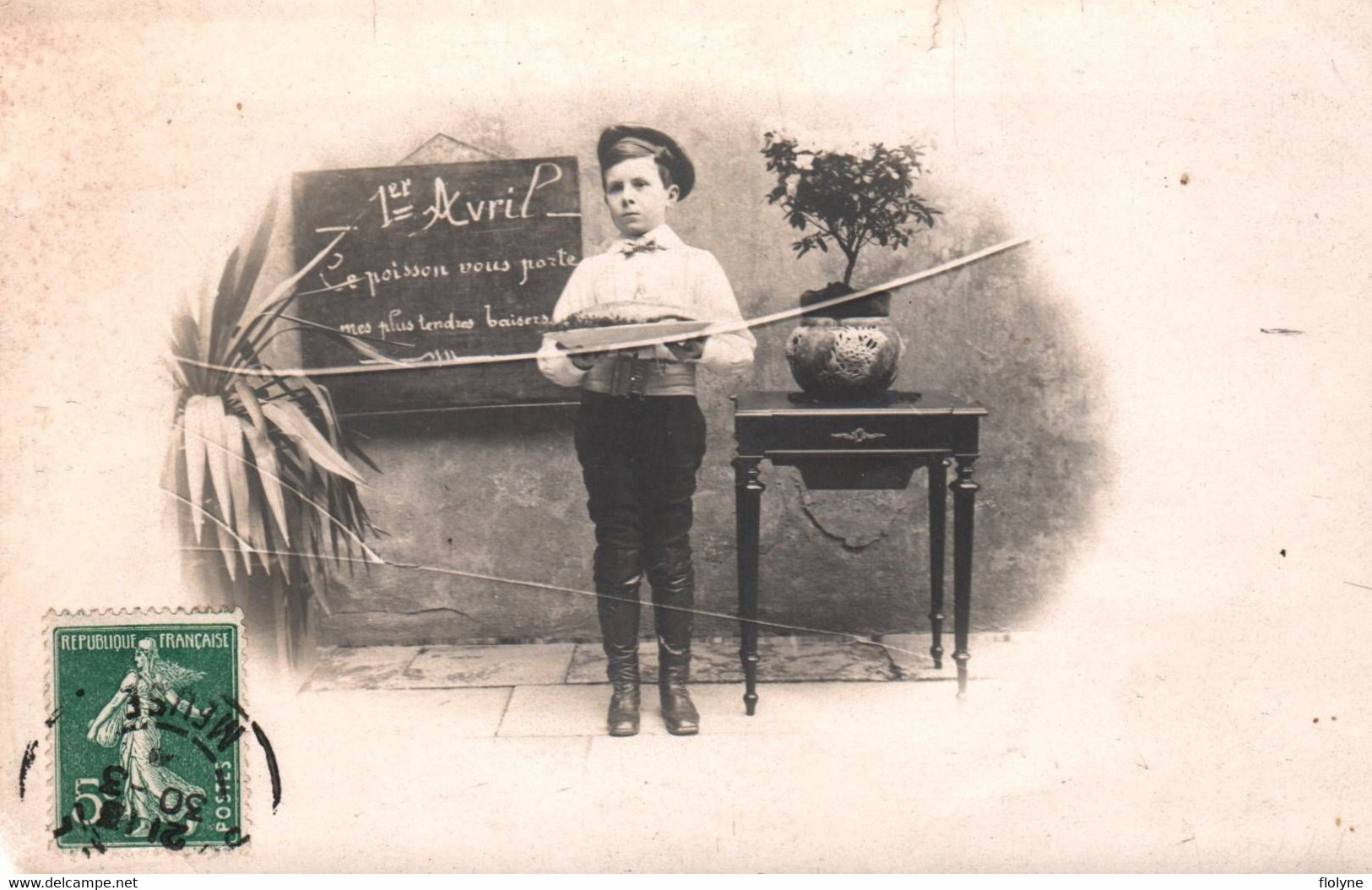 1er Avril - Carte Photo - Enfant Et Poisson - Fête Voeux - April Fool's Day