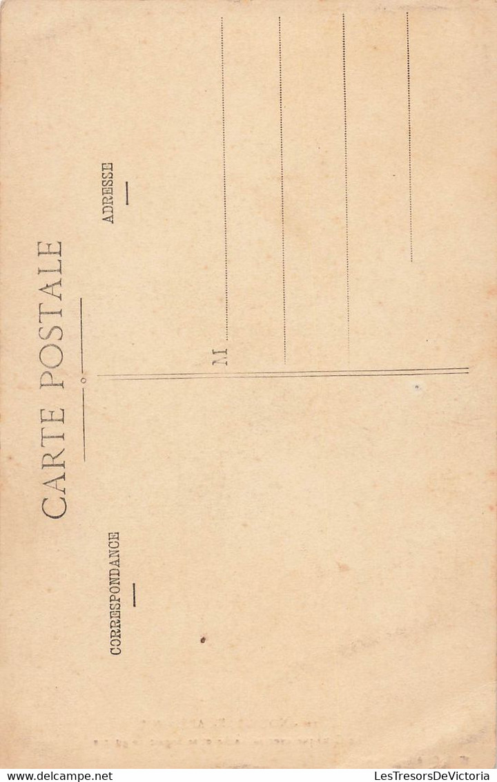 CPA NOUVELLE CALEDONIE - Le Canaque Avec Sa Hache Et Sa Sagaie De Guerre - W H C Editeur - Nueva Caledonia