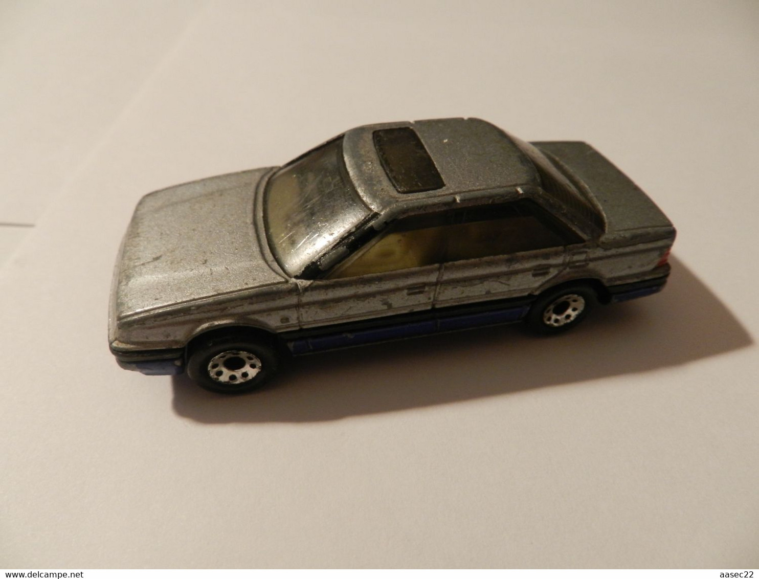 Matchbox      Rover Sterling      /   1987   ***  4065  *** - Matchbox (Lesney)