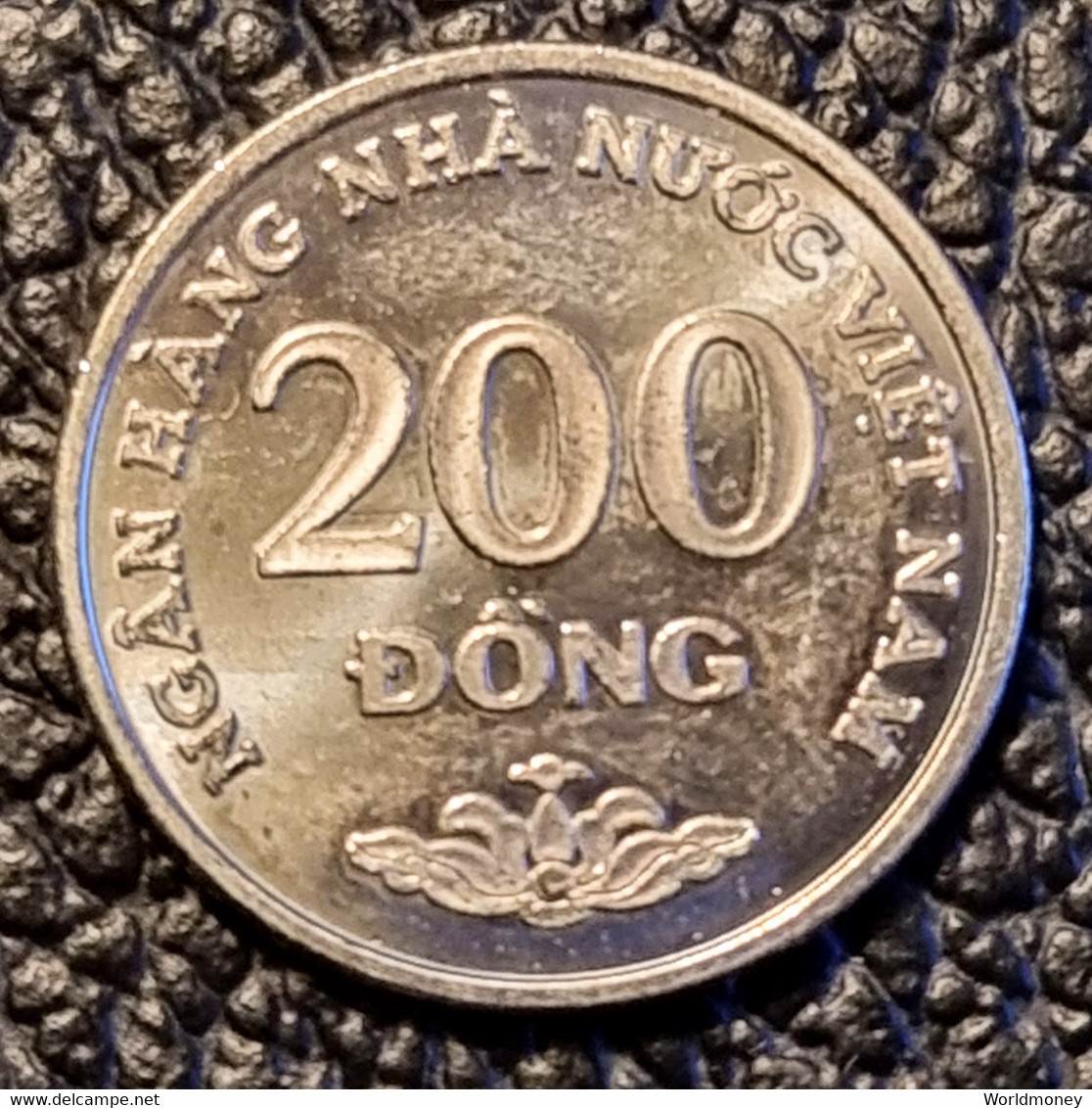 Vietnam 200 Dong 2003 - Vietnam