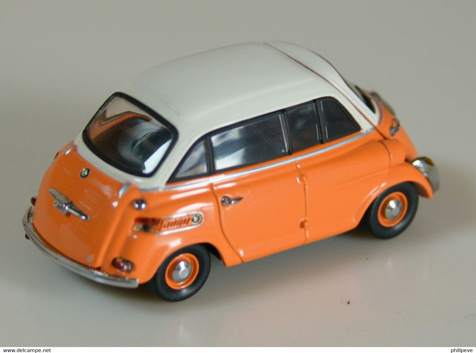 BMW 600 - SCHUCO 1:43 - Schuco