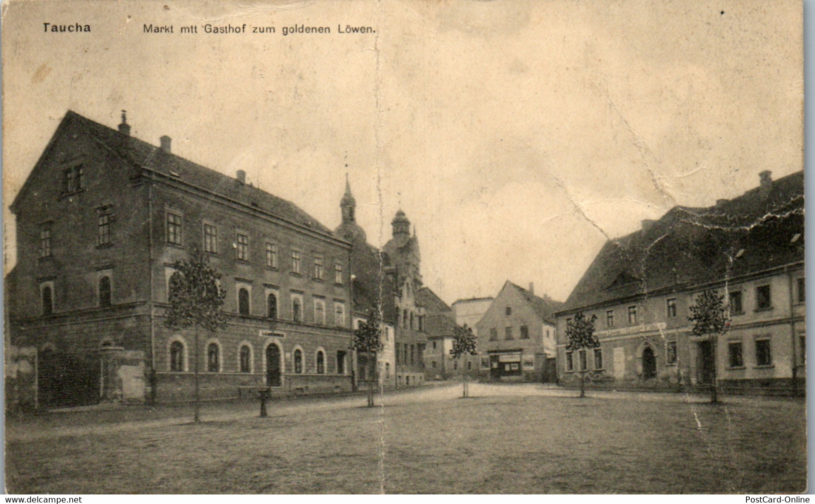 41992 - Deutschland - Taucha , Markt Mit Gasthof Zum Goldenen Löwen , L. Beschädigt - Nicht Gelaufen - Taucha