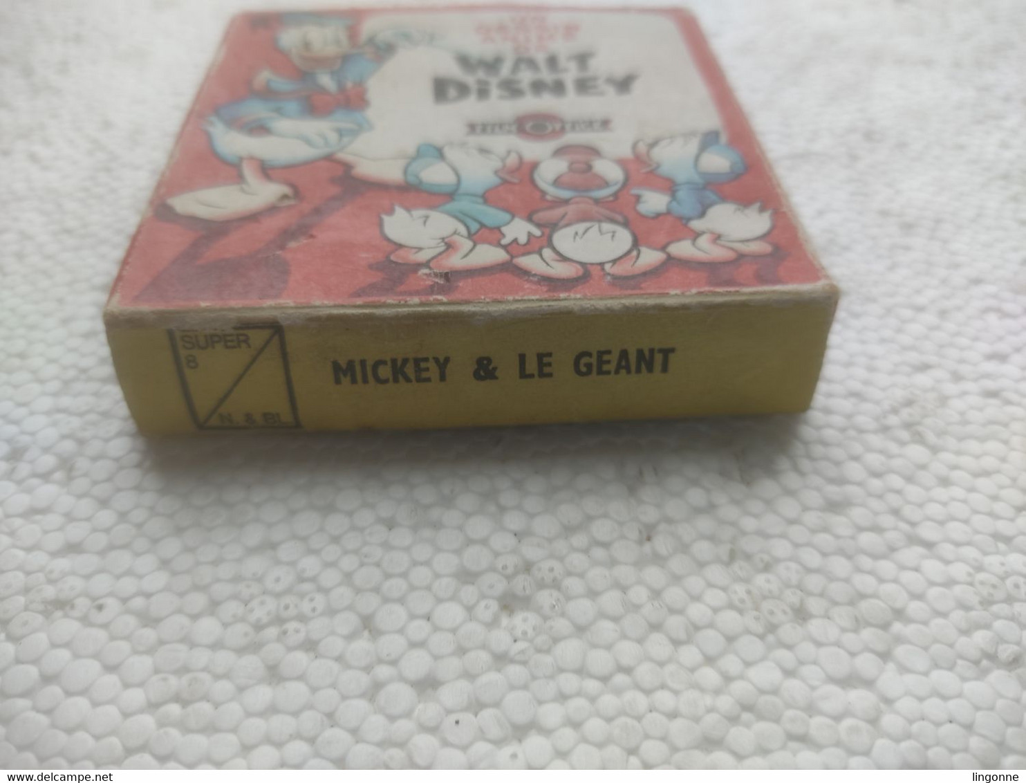 Ancien Film Super 8 " MICKEY & LE GEANT " Mickey Donald Walt Disney Film Office - Bobines De Films: 35mm - 16mm - 9,5+8+S8mm