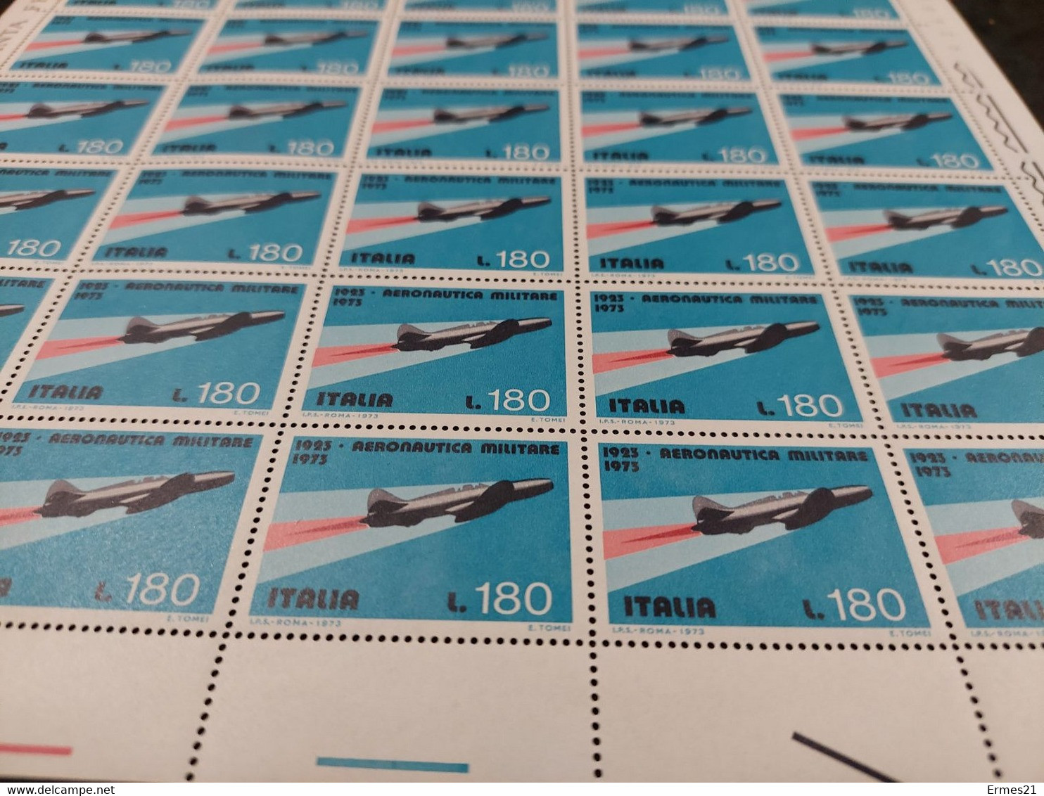 Aeronautica Militare 1923-1973. Anno  1973. Valore 180 Lire. Foglio 50pz. Fluorescente.  Condizioni Eccellenti. - Ganze Bögen