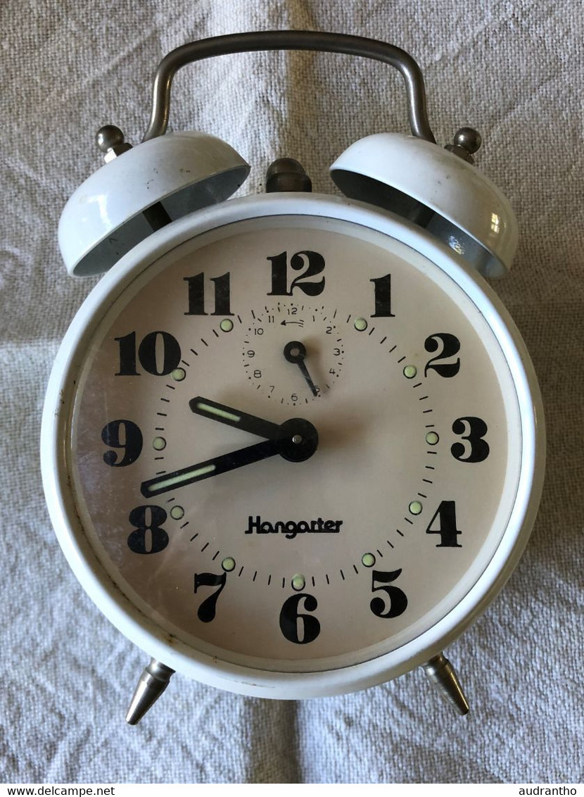 Vintage Réveil HANGARTER Système Mécanique Métal Blanc Fonctionnel - Alarm Clocks