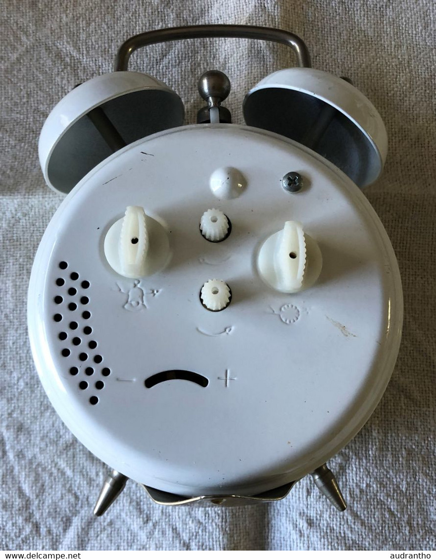 Vintage Réveil HANGARTER Système Mécanique Métal Blanc Fonctionnel - Alarm Clocks