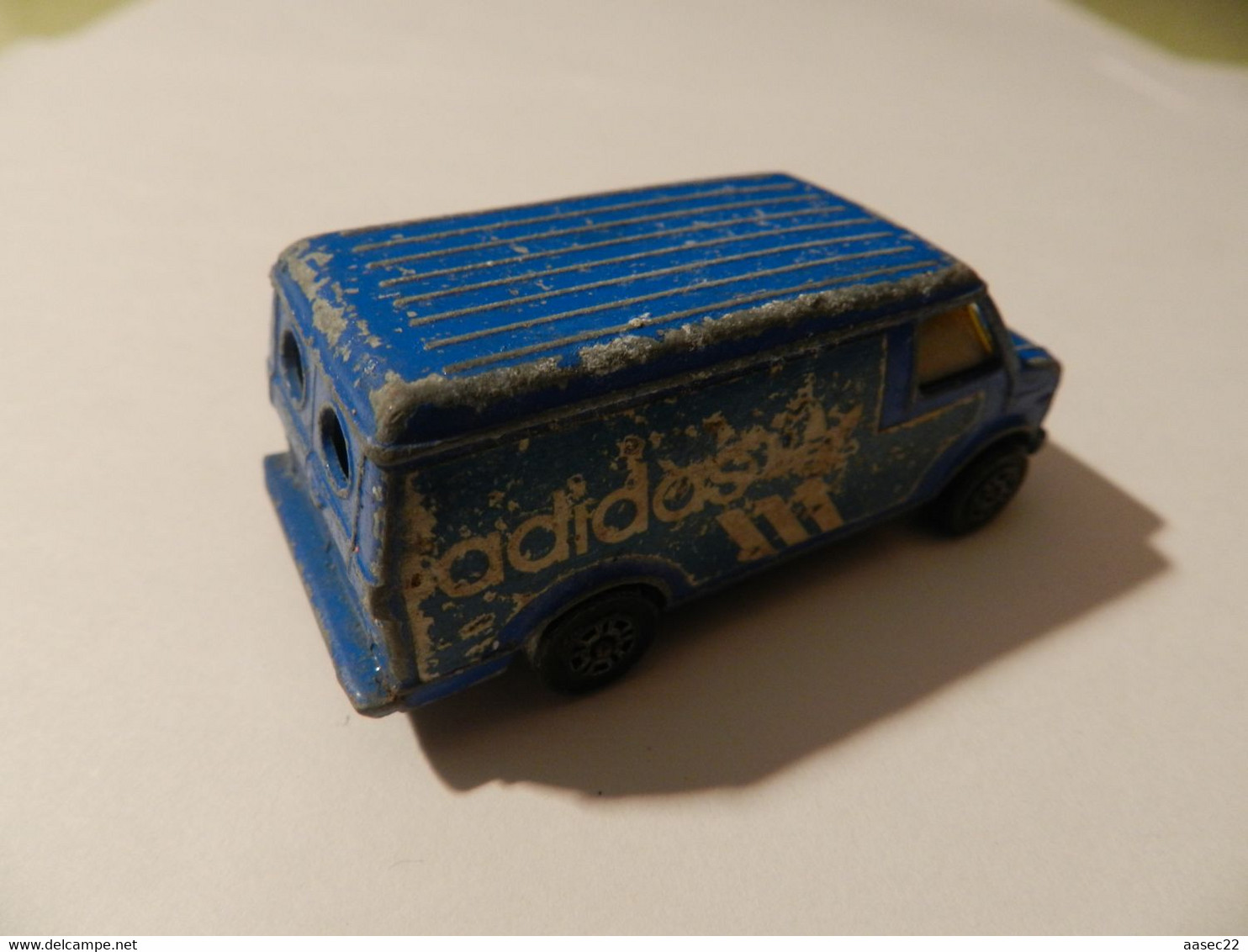 CORGI  ***     Chevrolet Van   /         ***  1858 *** - Corgi