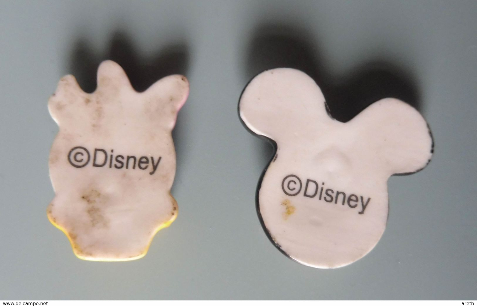 Lot 2 Fèves Plates Disney : MICKEY Et DAISY - Disney