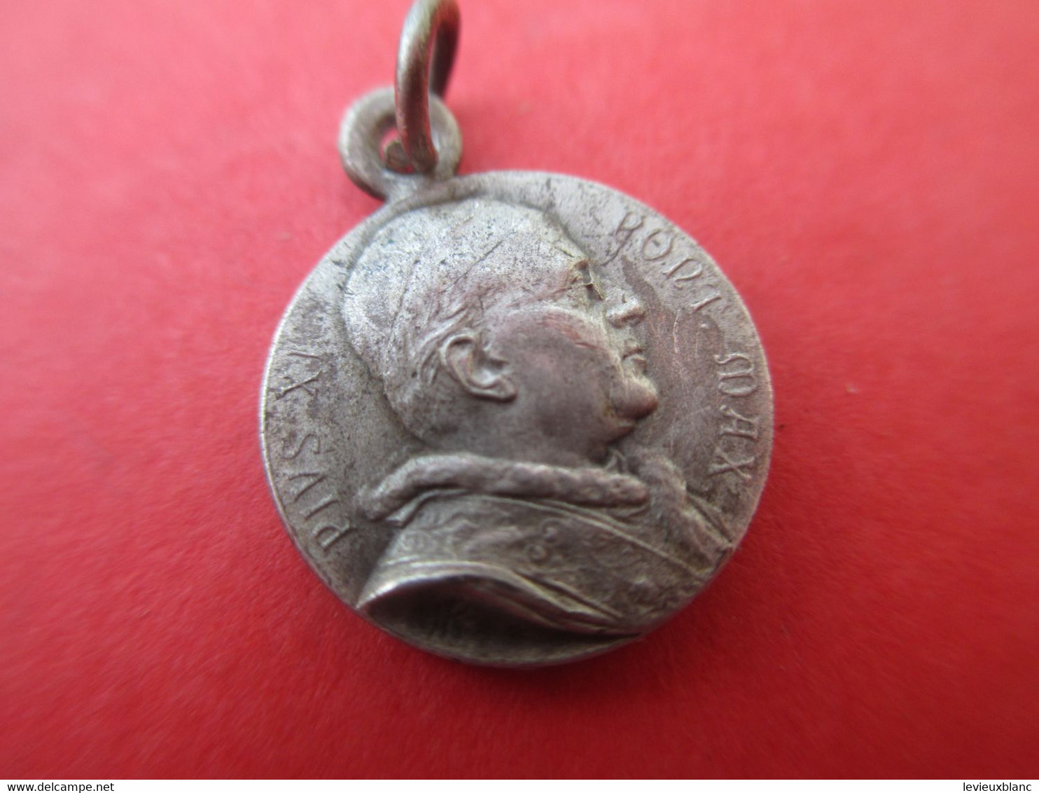 Petite Médaille Religieuse Ancienne/ Pie XI / Saint Pierre/ Nickel / Vers 1921-1939                    CAN612 - Religion &  Esoterik
