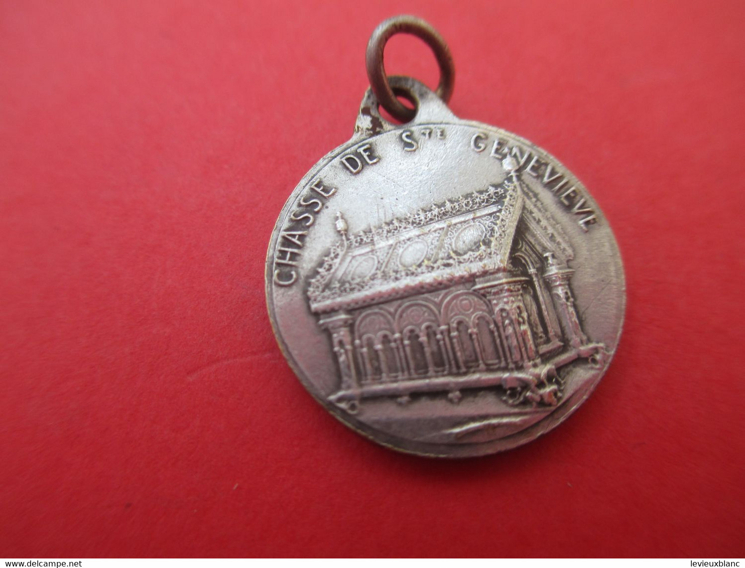 Petite Médaille Religieuse Ancienne/CHASSE De Sainte GENEVIEVE/ Nickel  / Fin XIXéme- Début XXéme               CAN614 - Religion & Esotericism