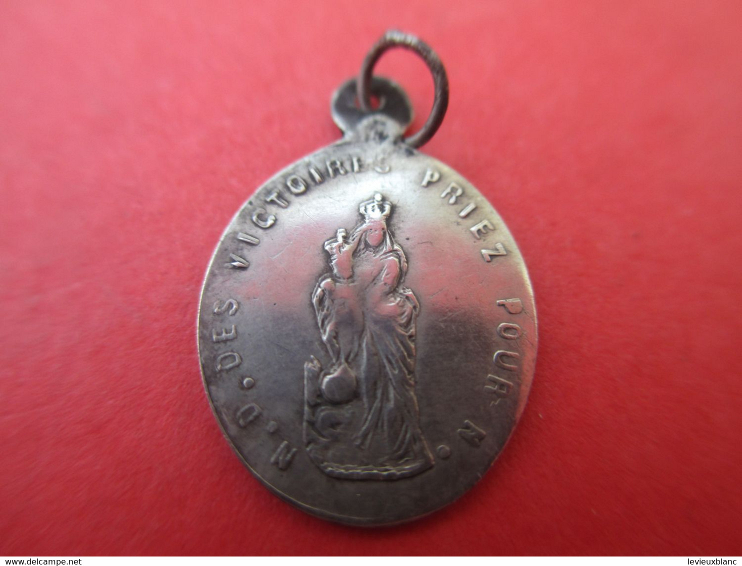 Petite Médaille Religieuse Ancienne/Notre Dame Des Victoires/1830 /Argent  / Fin XIXème      CAN618 - Religion & Esotérisme