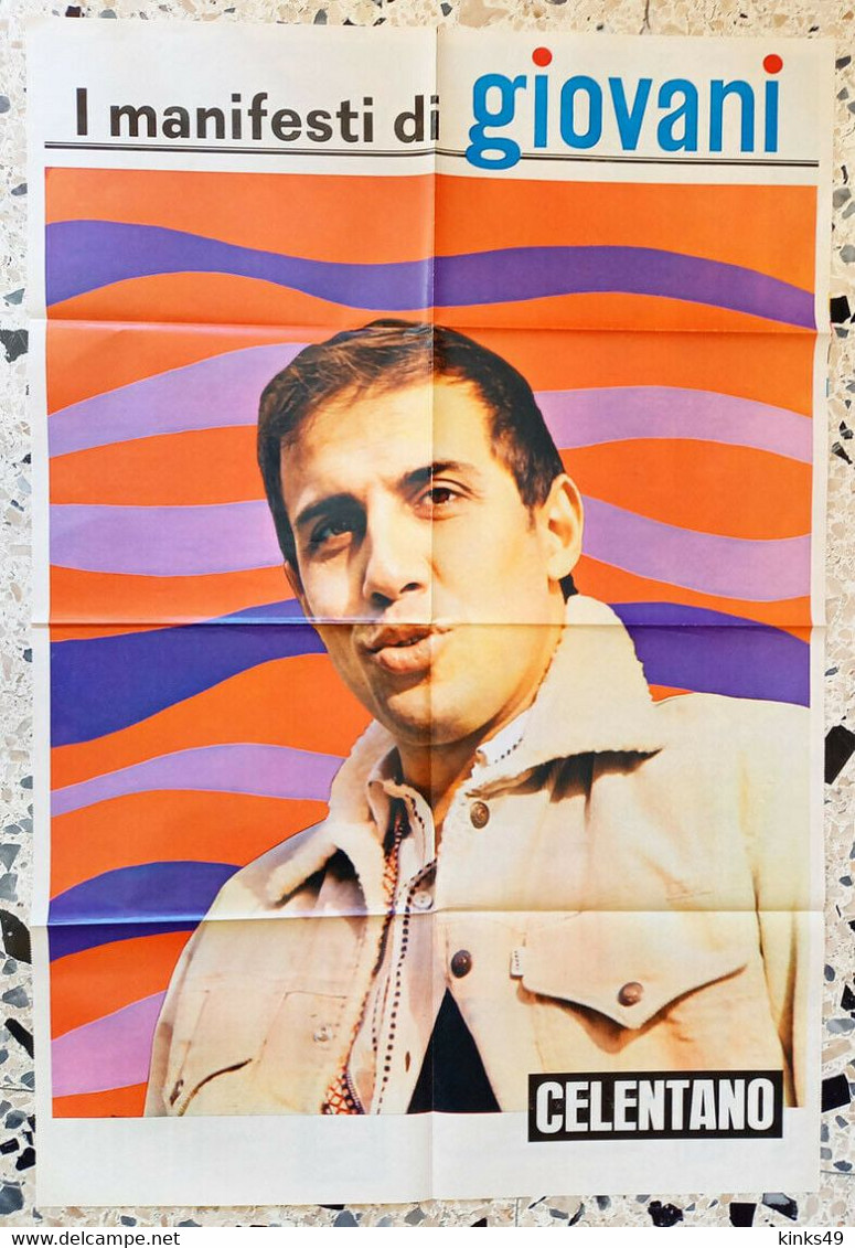 781 = ADRIANO CELENTANO E Squadra Del PALERMO - Manifesto Originale Anni '60 Dalla Rivista "Giovani" - Affiches & Posters