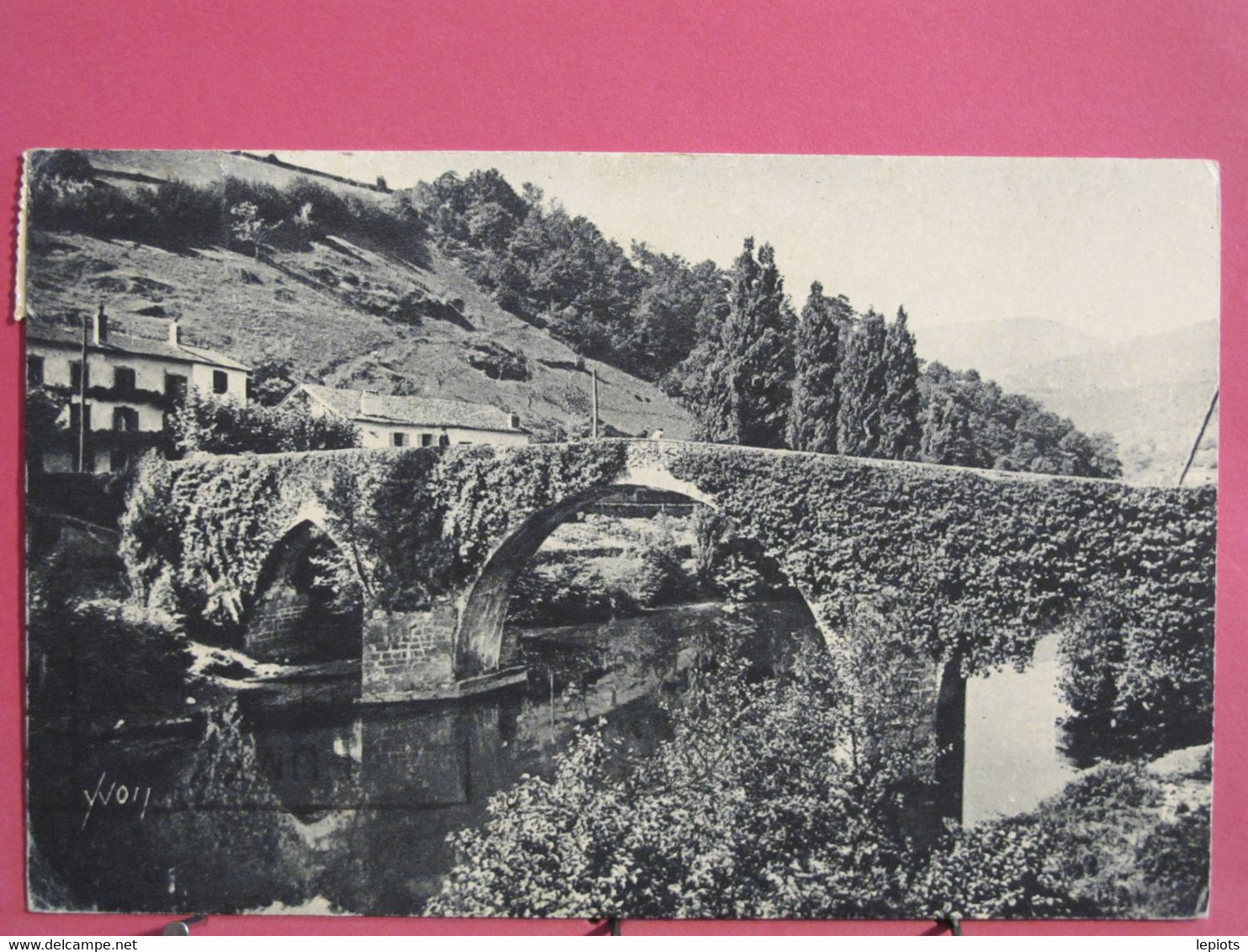 64 - Bidarray - Le Très Pittoresque Et Vieux Pont En Dos D'âne Sur La Nive - R/verso - Bidarray