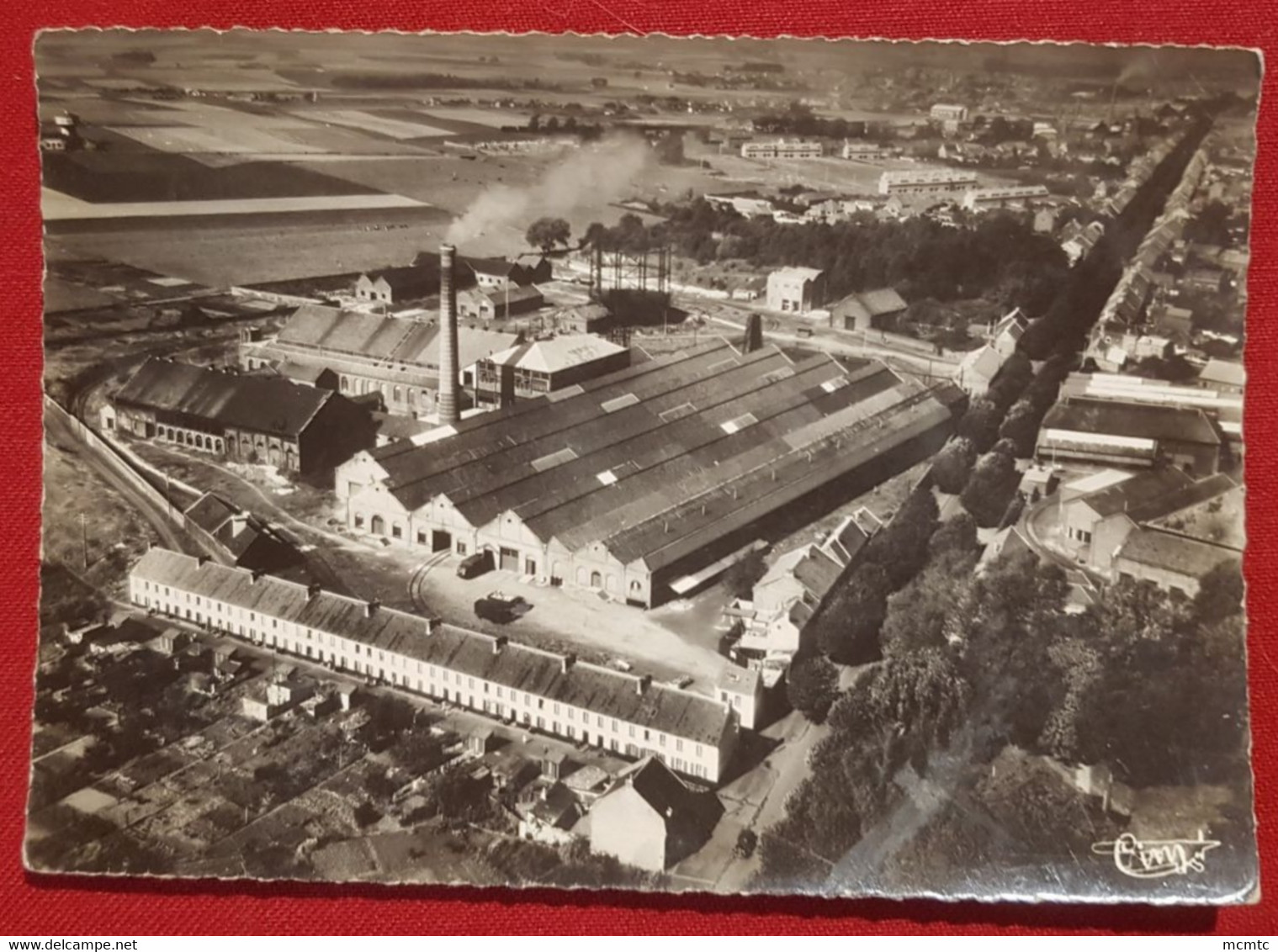 CPSM Grand Format    -   Aniche -(Nord) - Verreries Et Manufacture De Glaces - Vue Aérienne - Aniche