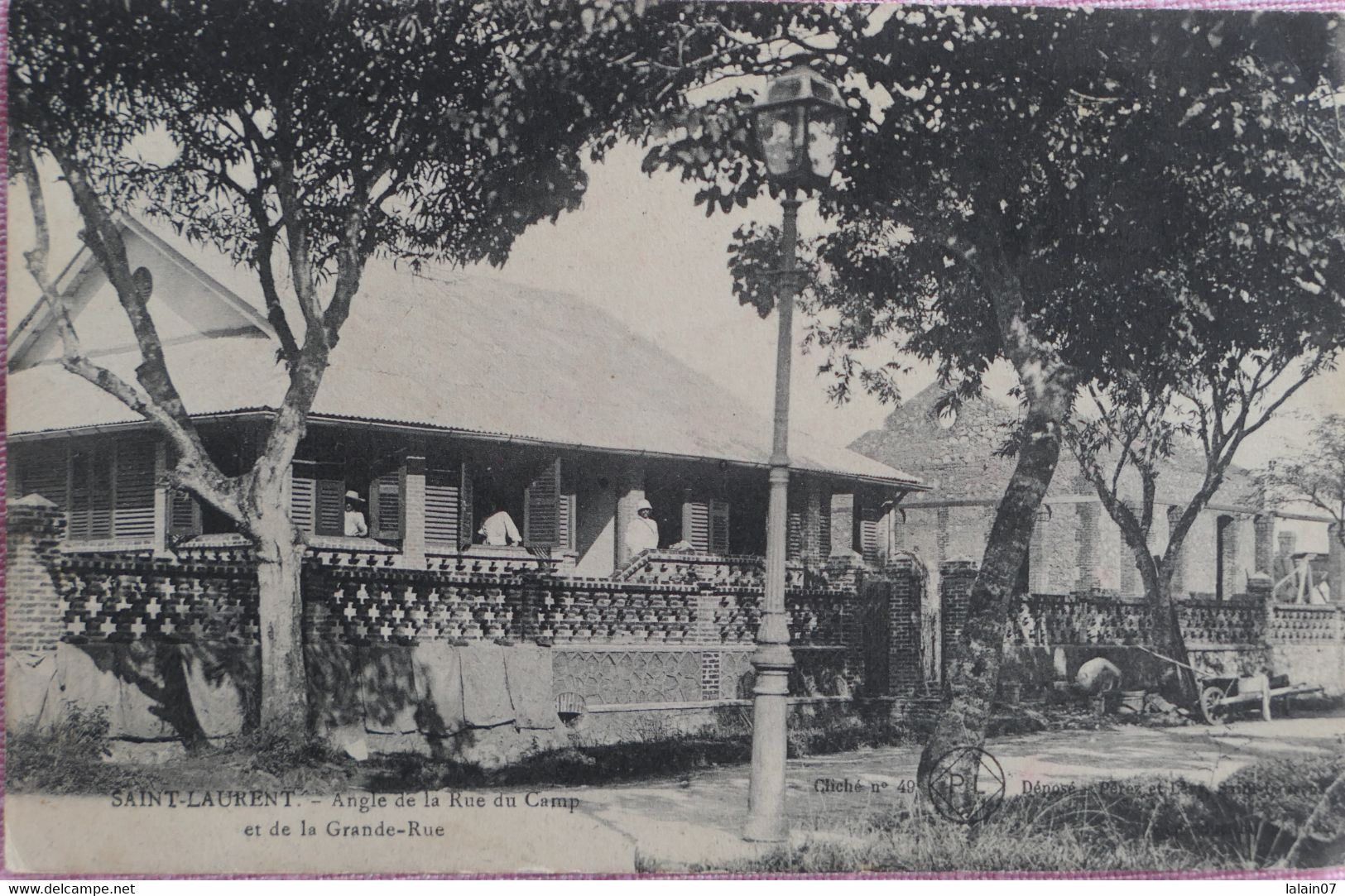 C. P. A. : Guyane : SAINT-LAURENT Du MARONI : Angle De La Rue Du Camp Et De La Grande-Rue, En 1916 - Saint Laurent Du Maroni