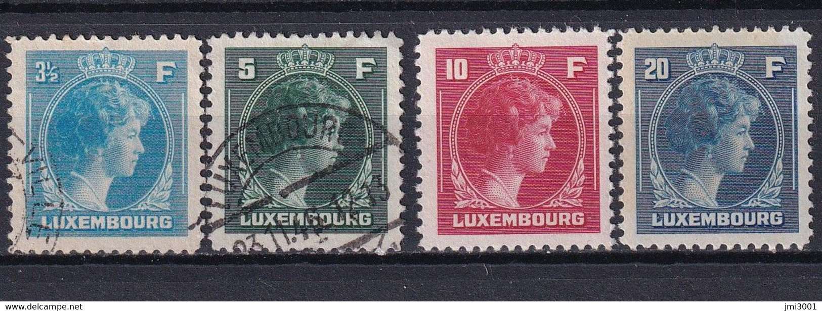 Luxembourg   1944/46      Lot   °  &  *   Voir Scans - 1944 Charlotte Right-hand Side