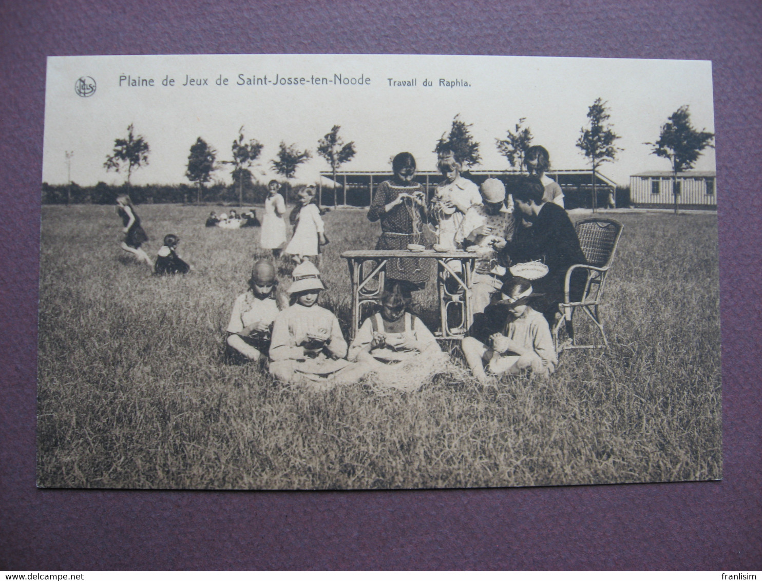 CPA Plaine De Jeux De ST SAINT JOSSE TEN NOODE 1930 Travail Du Raphia METIERS ENFANTS - St-Josse-ten-Noode - St-Joost-ten-Node