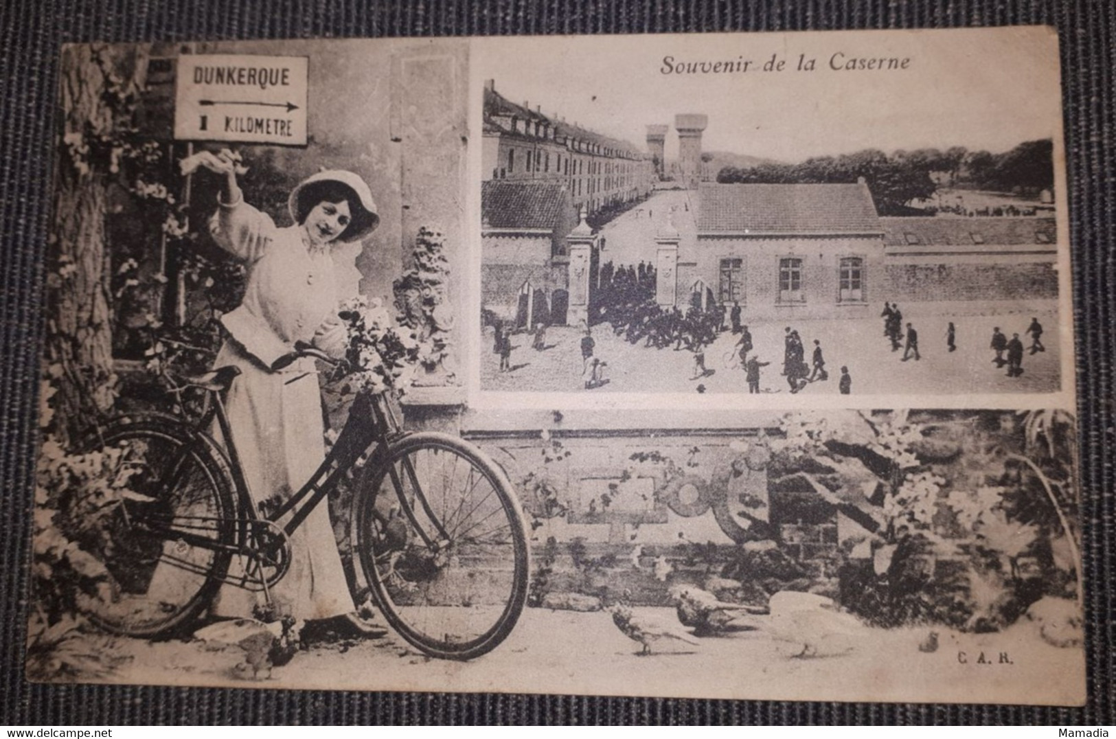 CARTE POSTALE ANCIENNE FEMME VELO CASERNE DUNKERQUE 1910-1915 - Souvenir De...