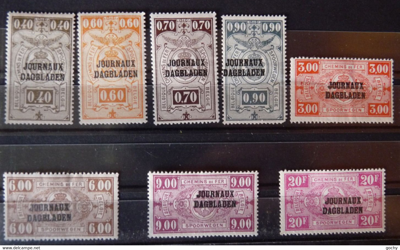 Belgium   1929    :  JOURNAUX LOT ENTRE  N° 21 Et 36  * MH   TYPE I - Cat.: 102,00€ - Dagbladzegels [JO]