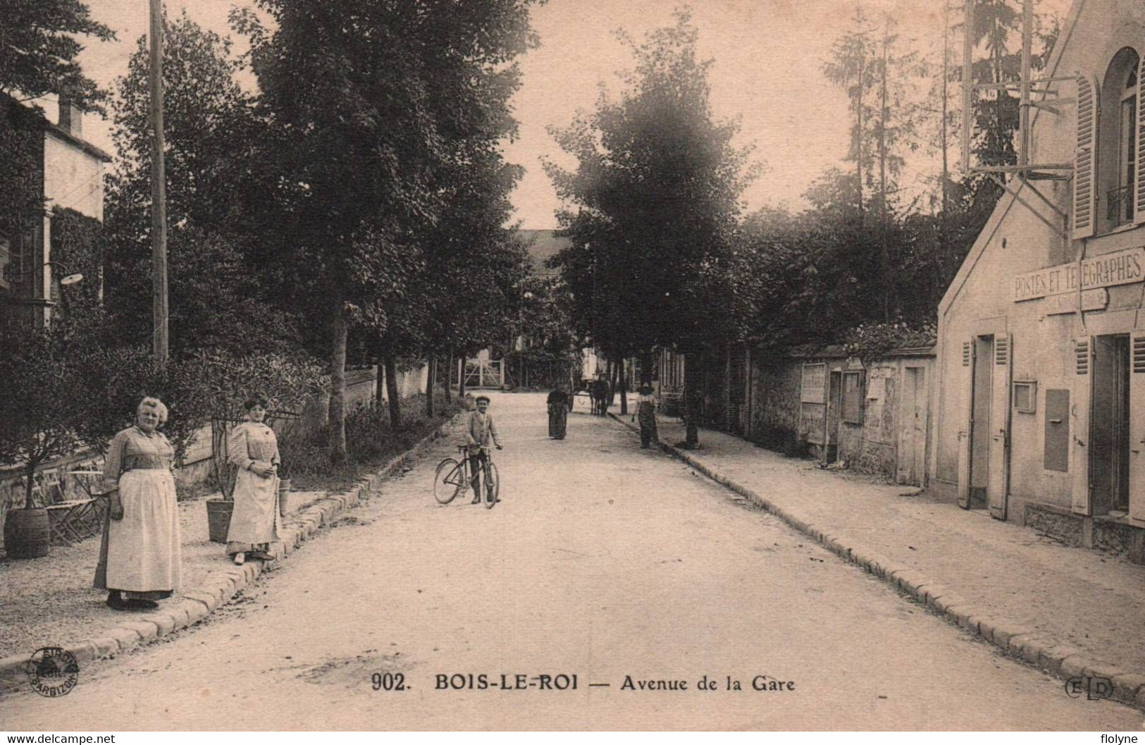 Bois Le Roi - Avenue De La Gare - Postes Et Télégraphes - Ptt - Bois Le Roi