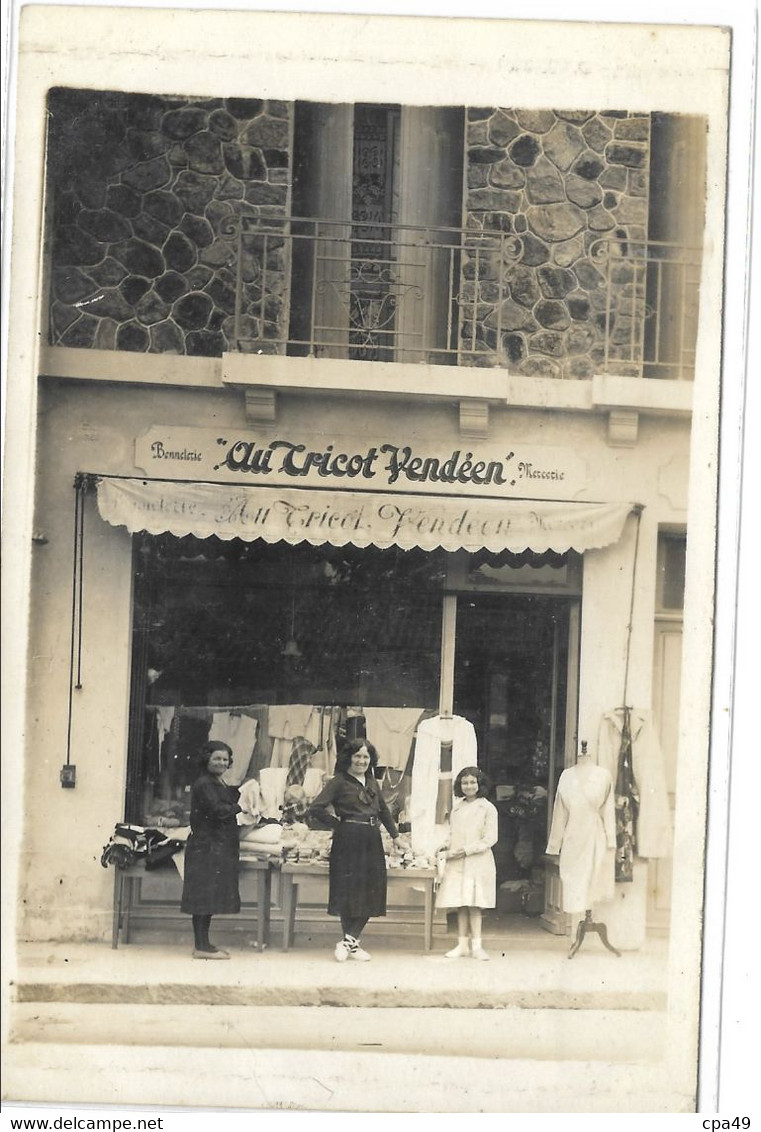 85     CARTE  PHOTO  AU  TRICOT  VENDEEN - Autres & Non Classés