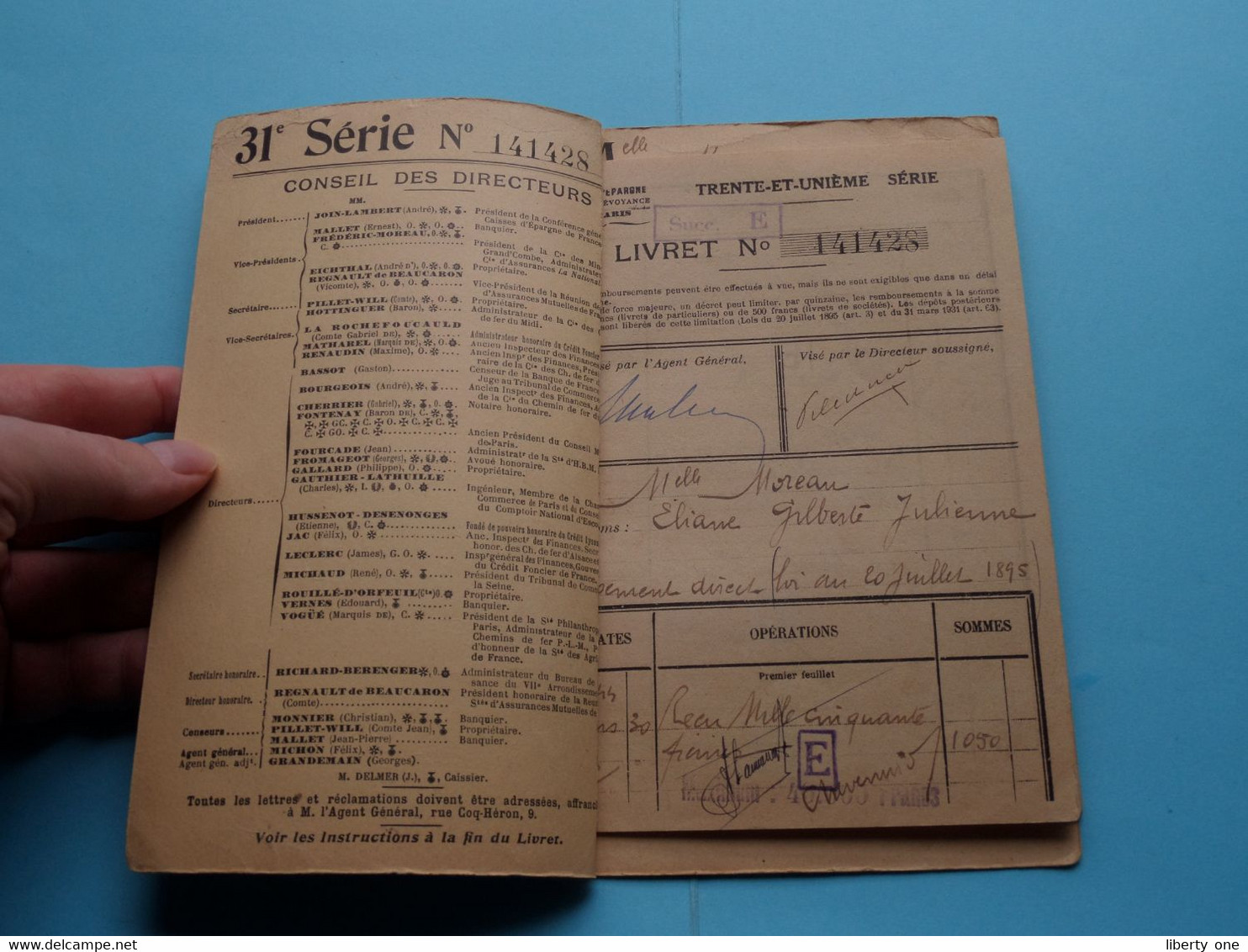 Caisse D'Epargne Et De Prévoyance De PARIS ( Voir Scans ) Livret N° 141428 > Moreau Eliane > 1944.......1958 ! - Banca & Assicurazione