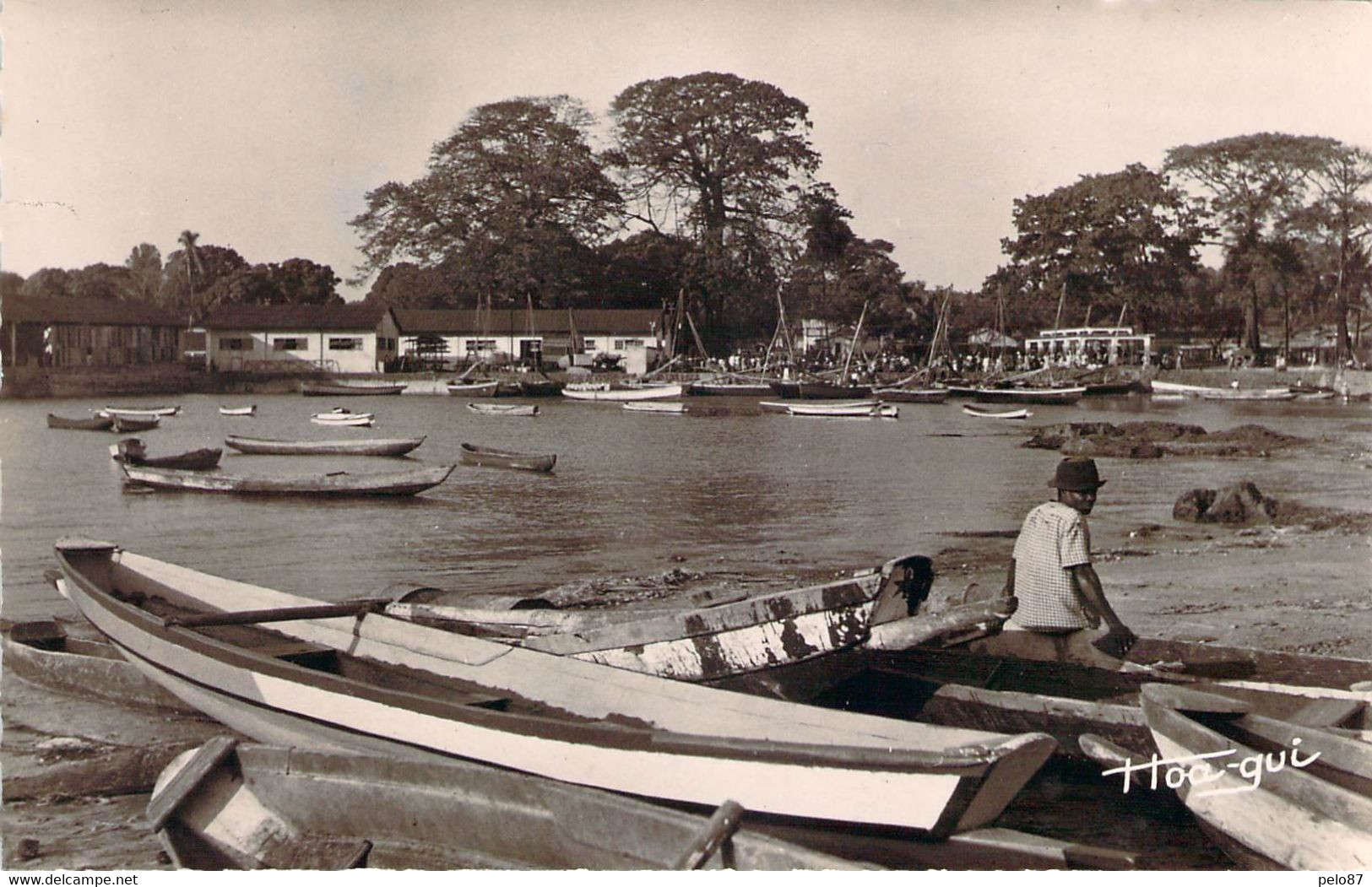 Afrique  Cpsm  Guinée Conakry Le Port De Pêche   F222 - Guinée Française