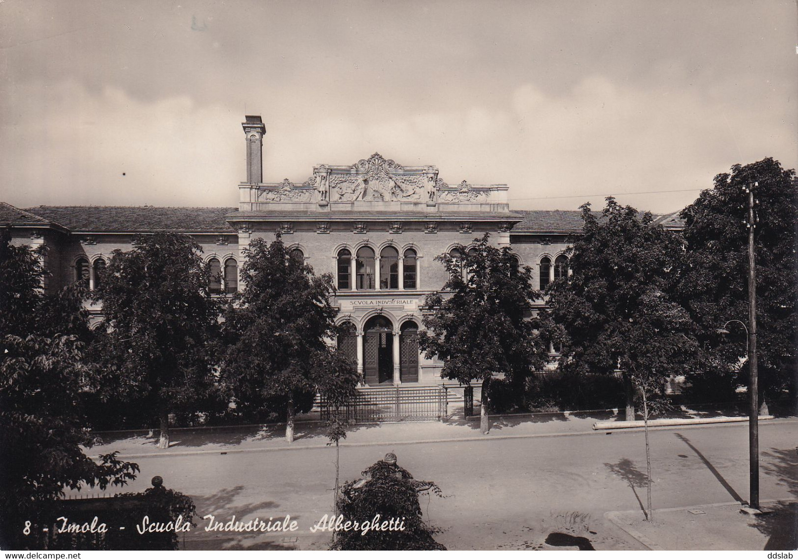 Imola - Scuola Industriale Alberghetti - Viaggiata 1950 - Ed. Beretta & Giacomoni - Affr. 6L Democratica - Imola