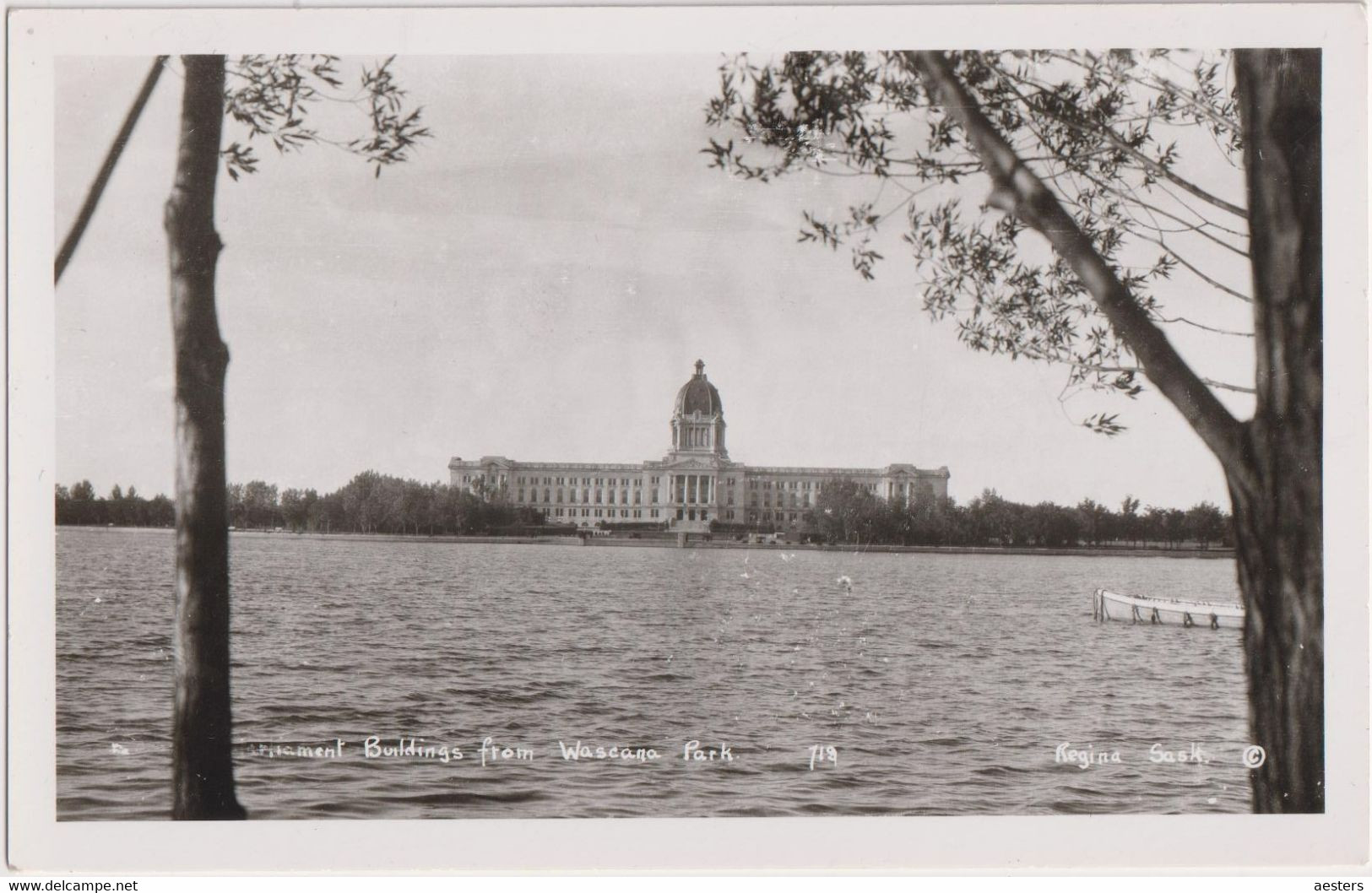 Regina; Legislative Building From Wascana Park (and Lake) - Not Circulated. - Regina