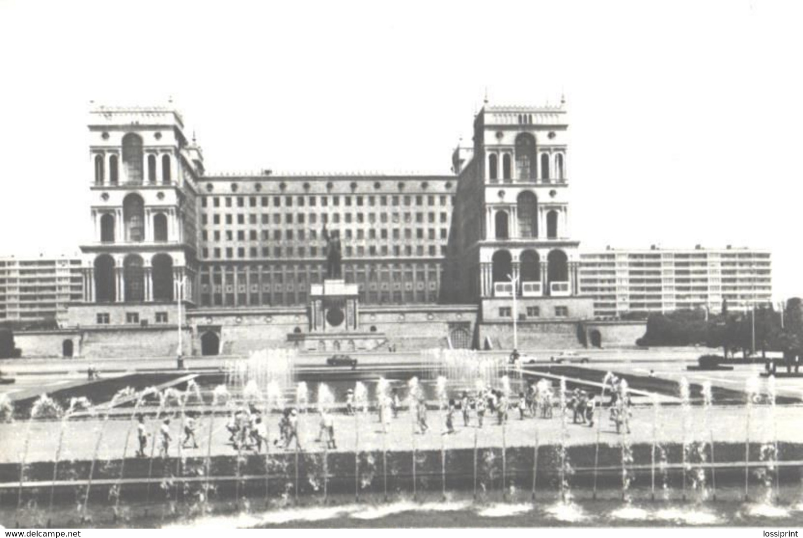 Azerbaijan:Baku, Government Building, 1979 - Azerbaigian