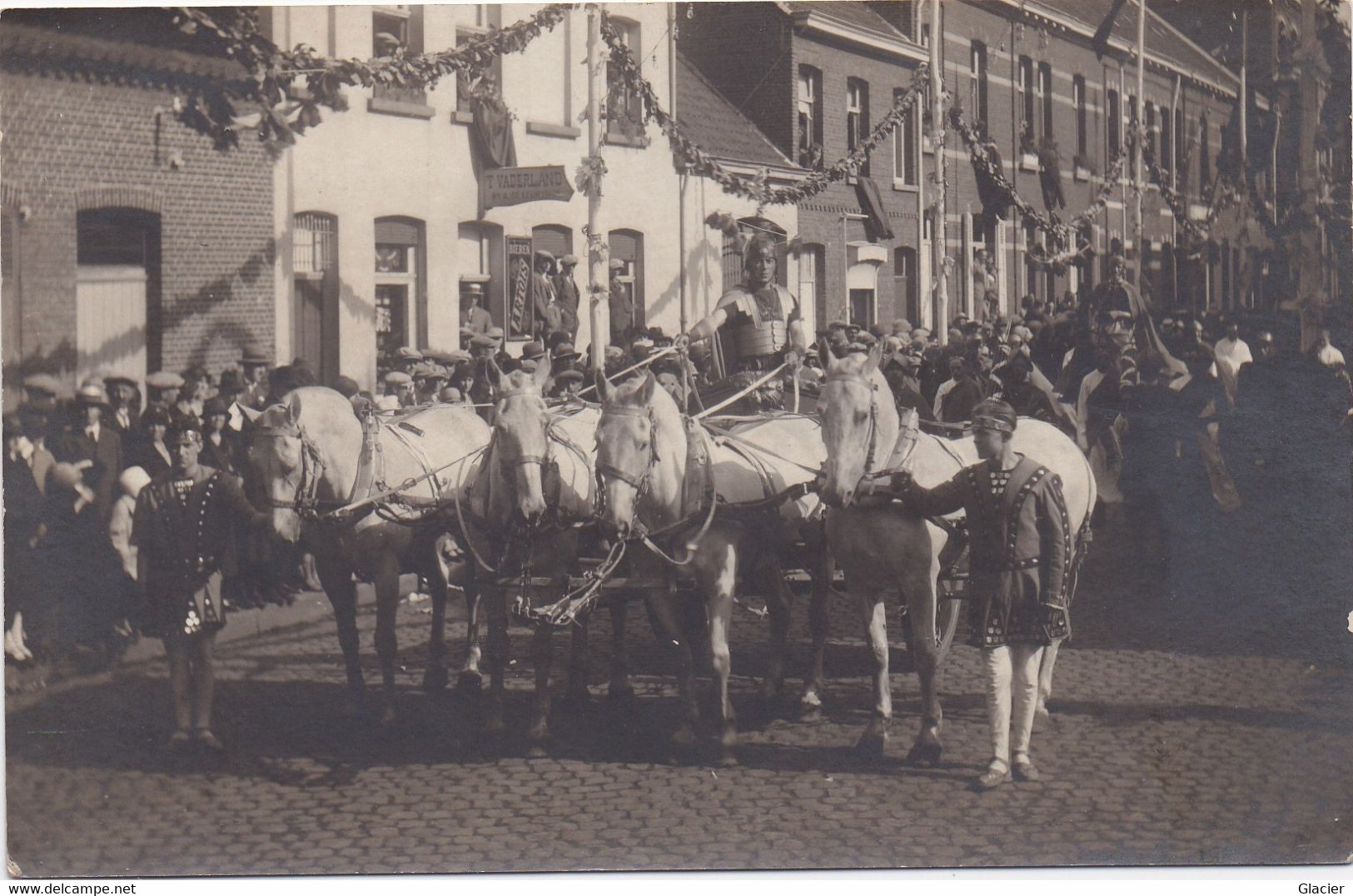 Hamme - Folkloristische Stoet - Aan Café T' Vaderland - By  A.Dekeuninck - Stella Artois - Carte Photo - Hamme