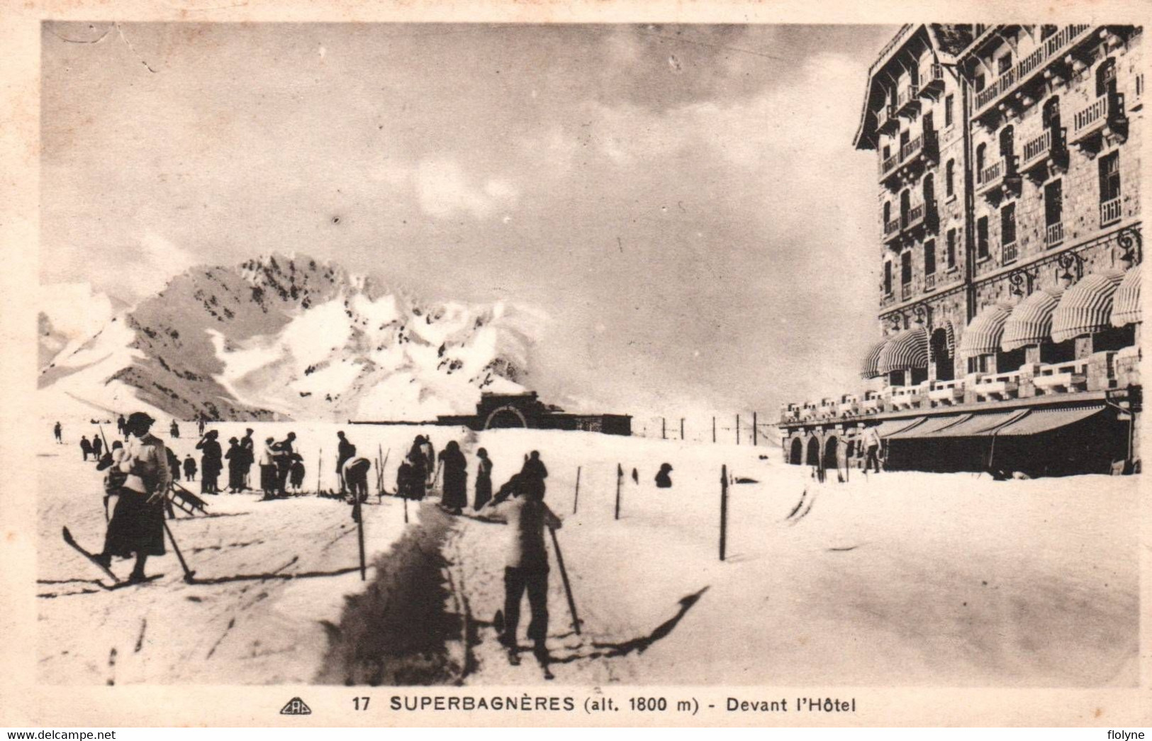 Superbagnères - Luchon - Devant L'hôtel - Ski Skieurs - Superbagneres