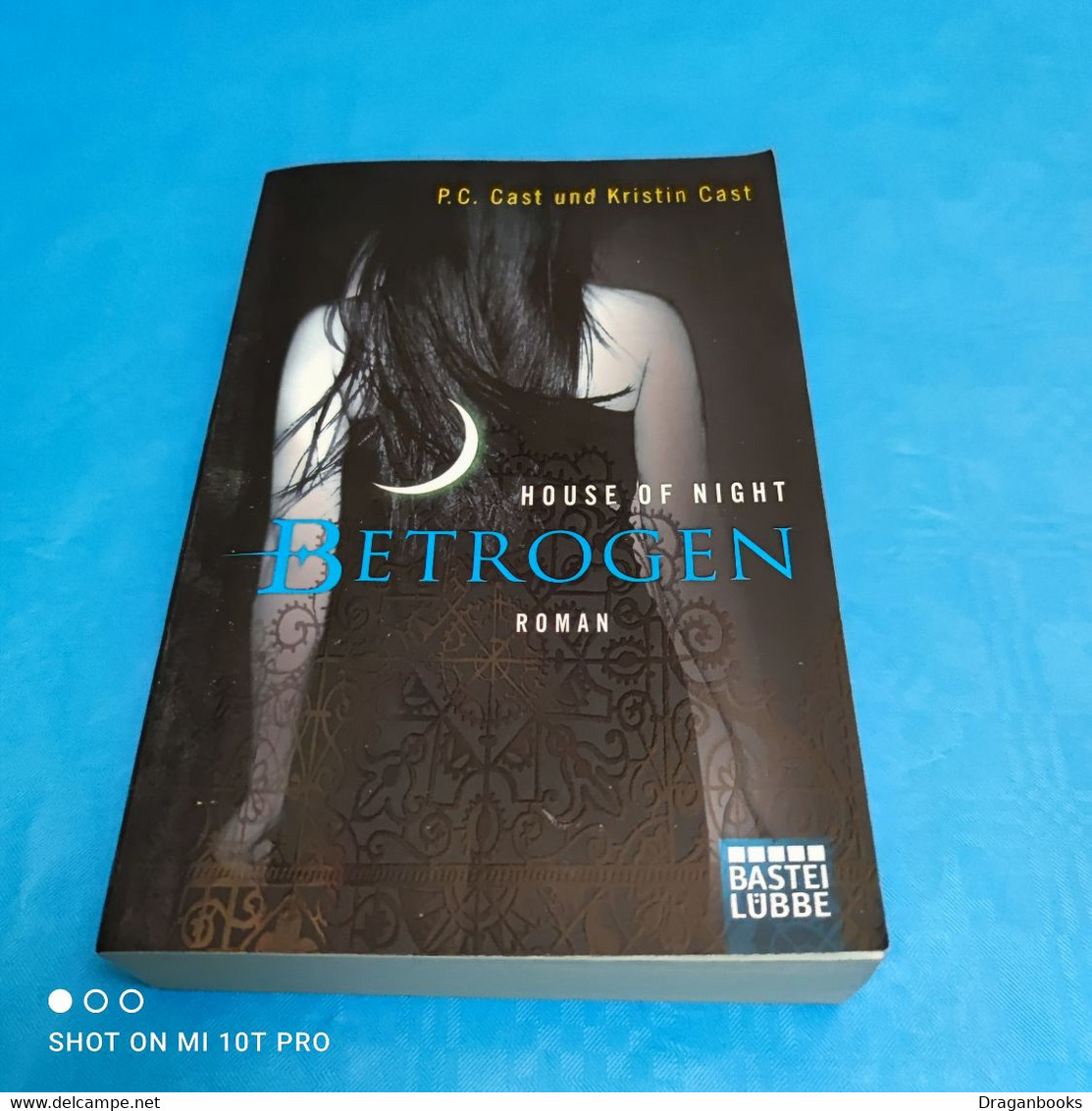 P.C. Cast / Kristin Cast - House Of Night - Betrogen - Fantasia