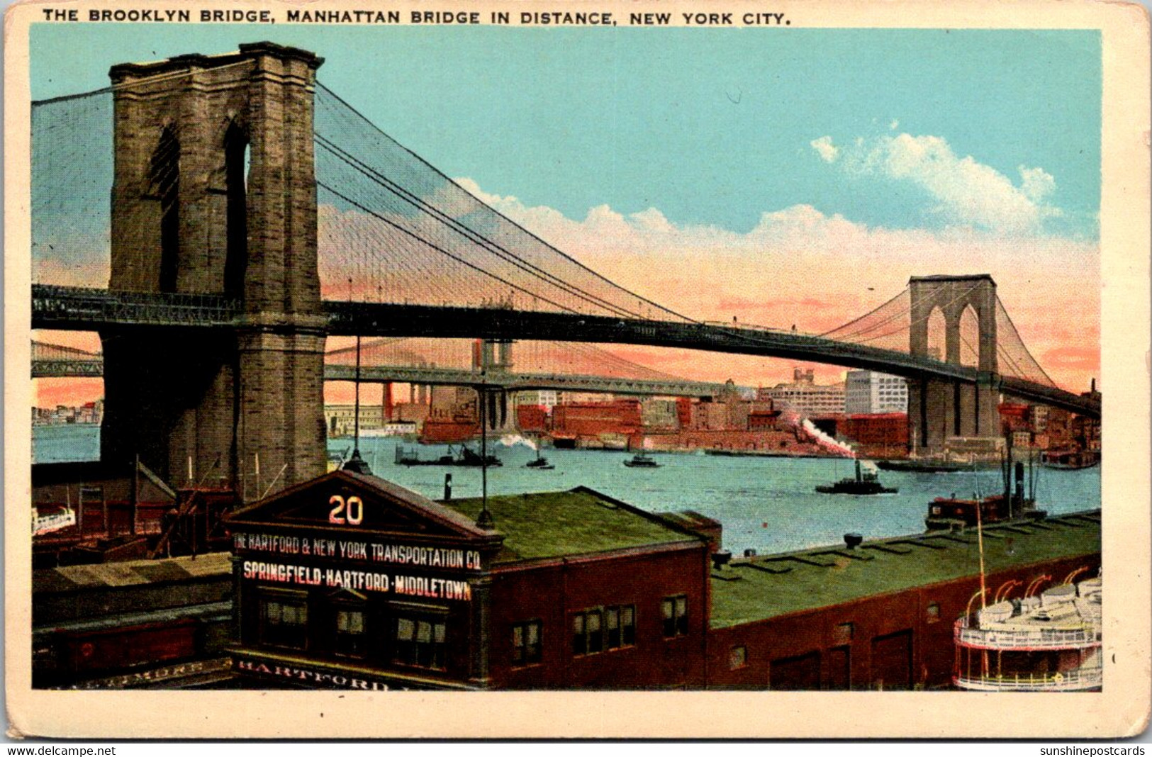 New York City Brooklyn Bridge With Manhattan Bridge In Distance - Bruggen En Tunnels