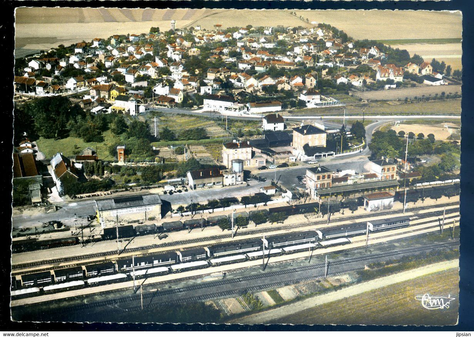 Cpsm Du 95 Fosses - La Gare -- Vue Générale Aérienne    Aout22-119 - Fosses