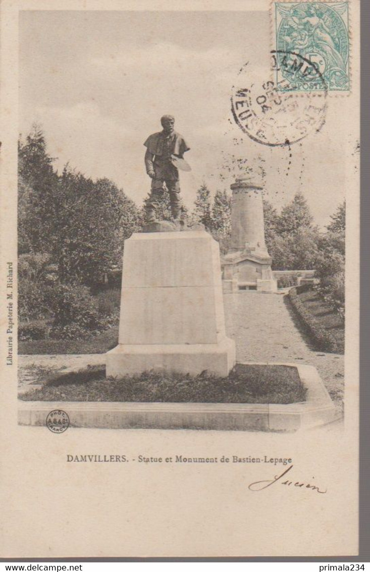 DAMVILLERS - STATUE ET MONUMENT - Damvillers