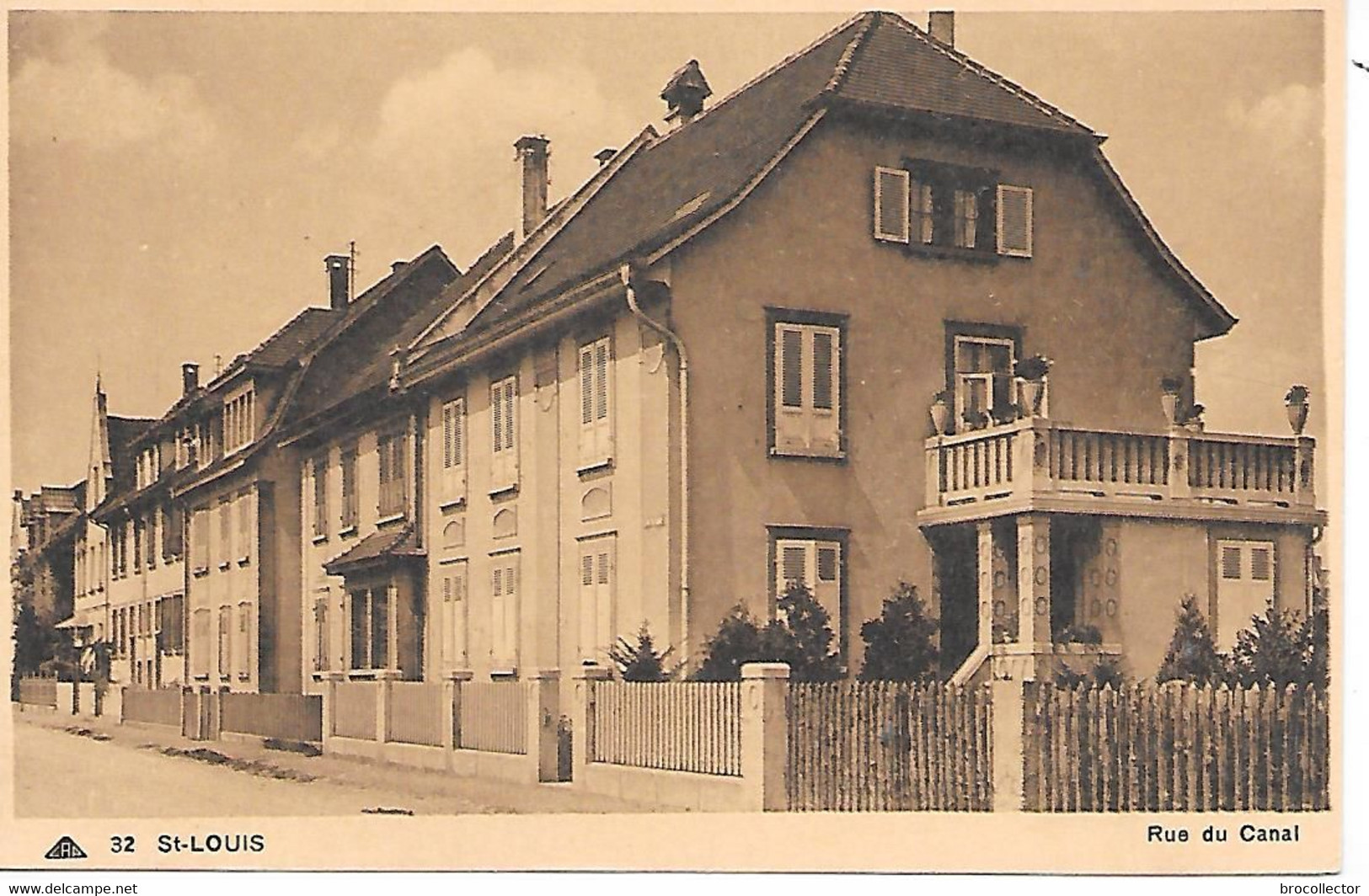 SAINT LOUIS ( 68 )  -  Rue Du Canal - Saint Louis