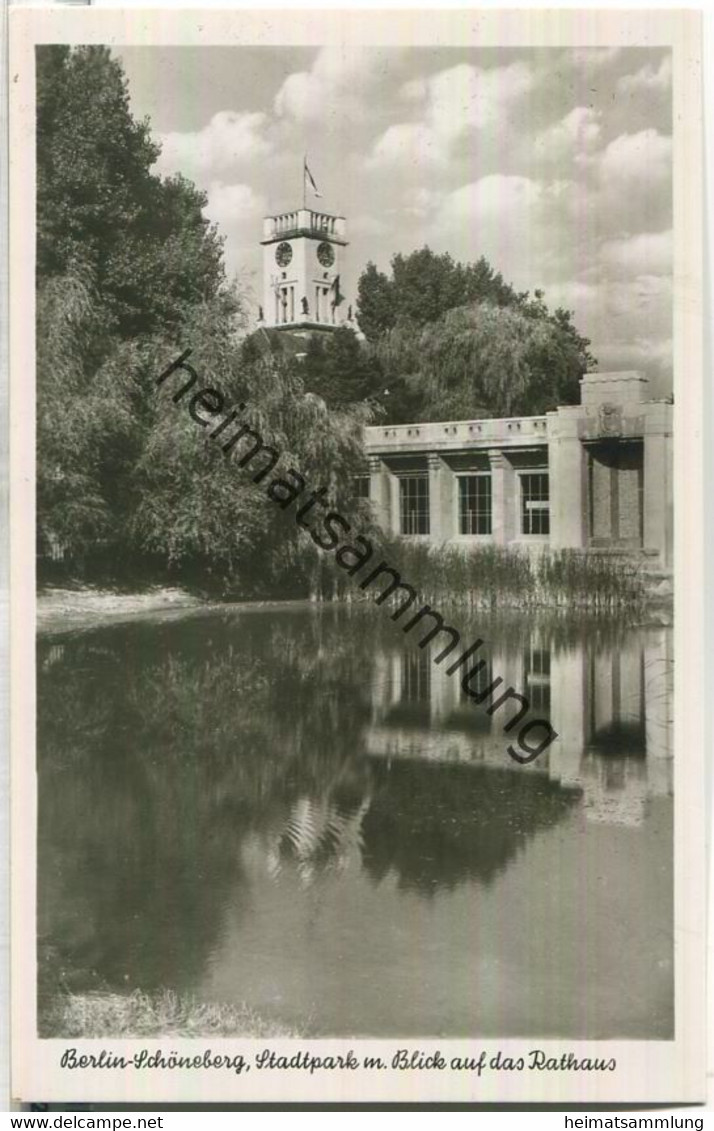 Berlin-Schöneberg - Stadtpark Mit Blick Auf Das Rathaus - Foto-Ansichtskarte - Verlag Kunst Und Bild Berlin - Schöneberg