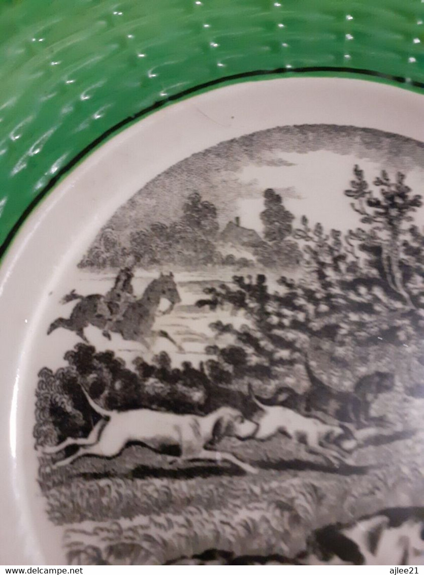 Assiette parlante Digoin et Sarreguemines. Chasse Au Cerf. 18.5 Cm.