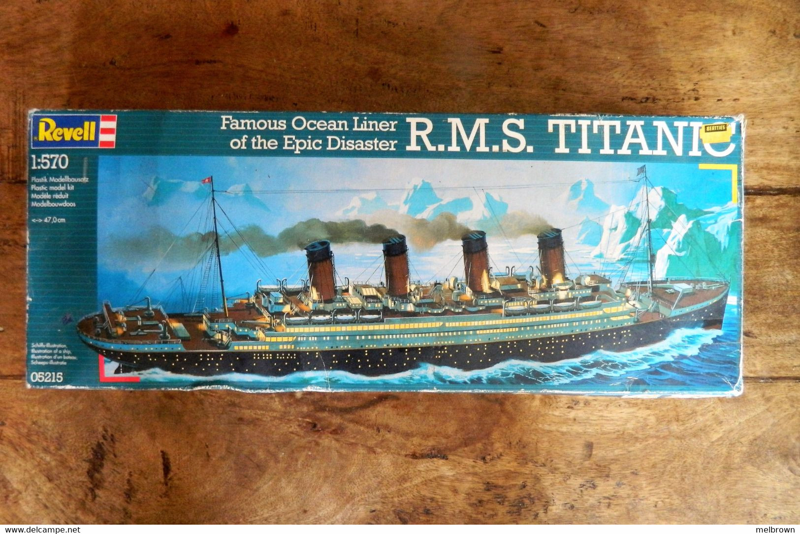 TITANIC Ship Vintage Model Kit- Revell. Paints And Glue Included. Size 1:570 - Barche